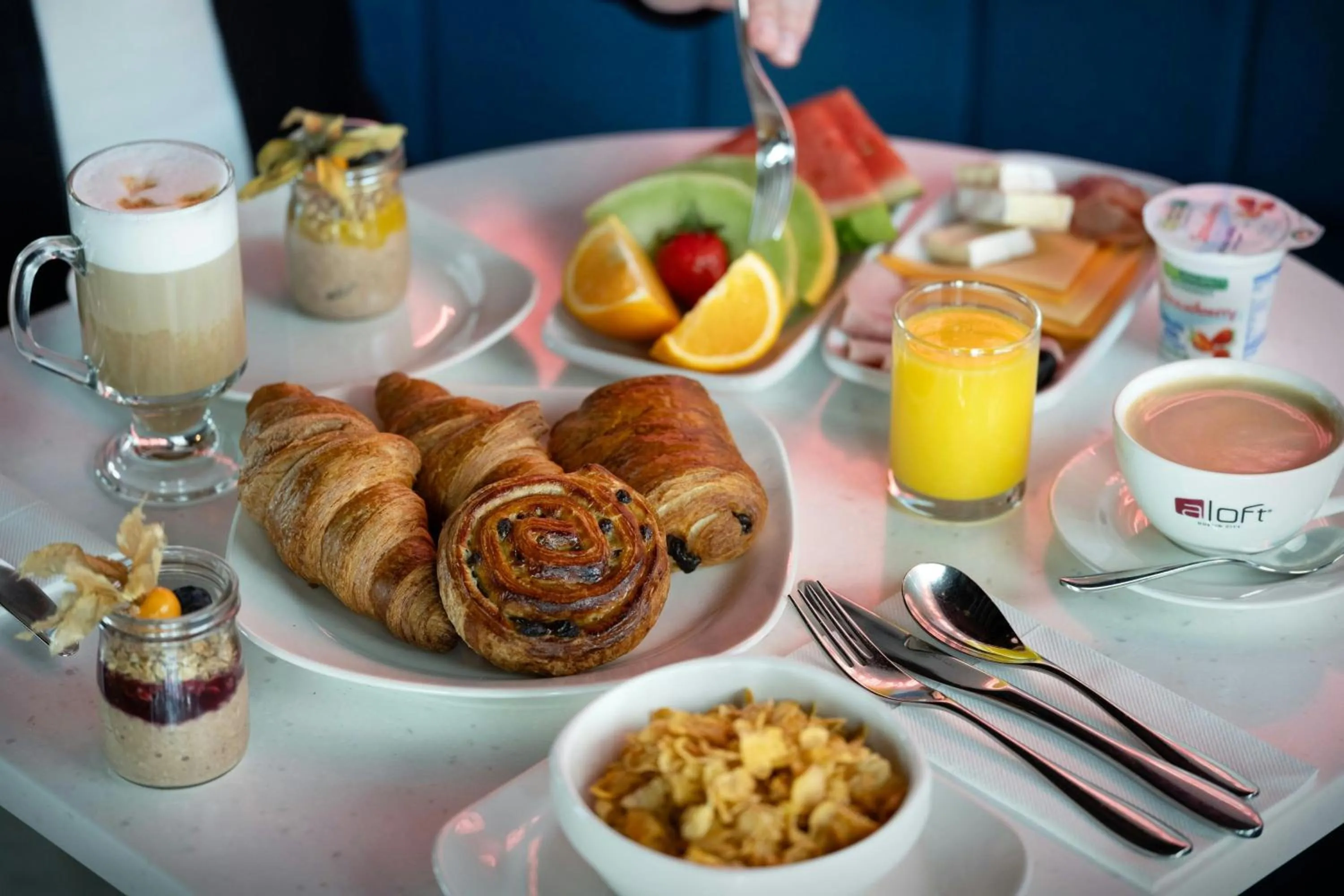 Breakfast in Aloft Dublin City