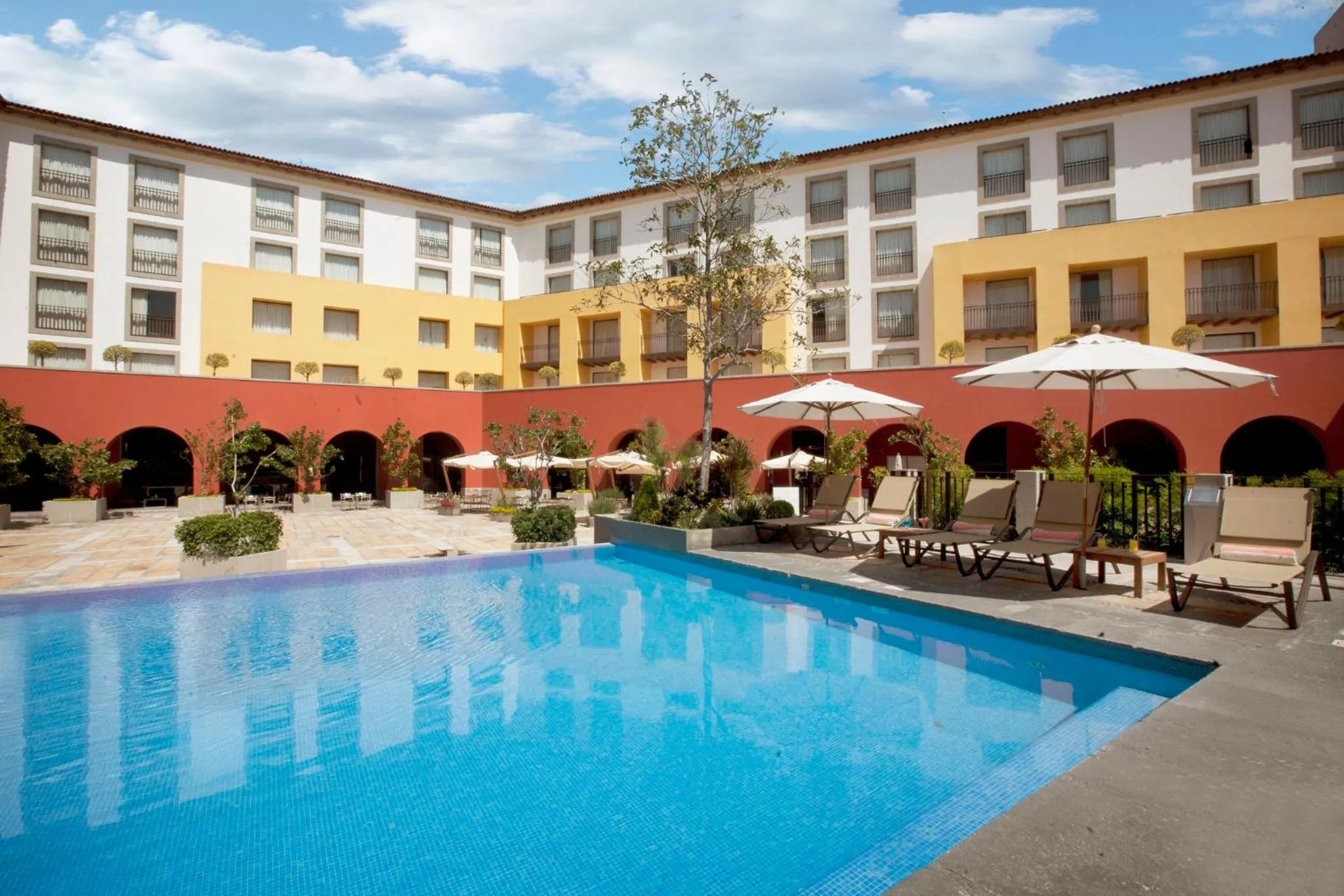 Swimming pool in Grand Fiesta Americana Queretaro