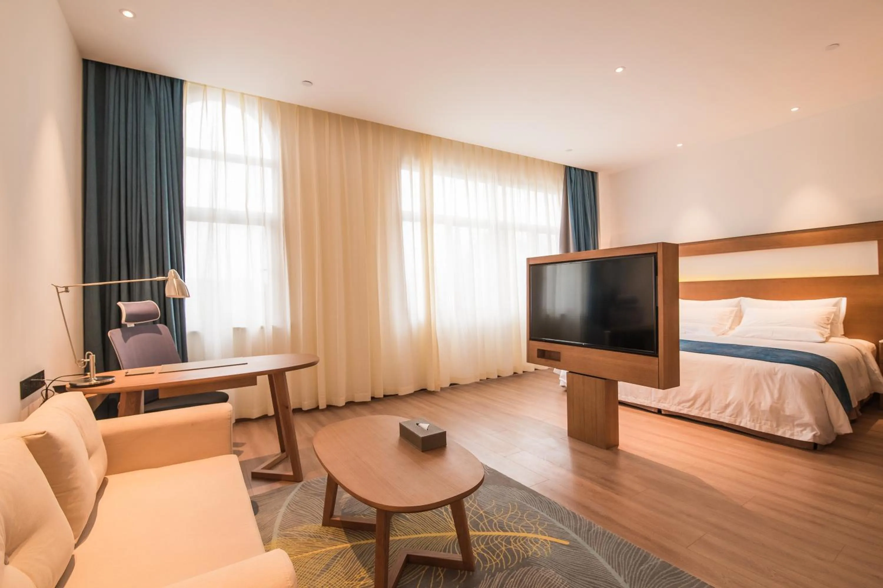 Bed in Novotel Suzhou Tai Lake Santeh