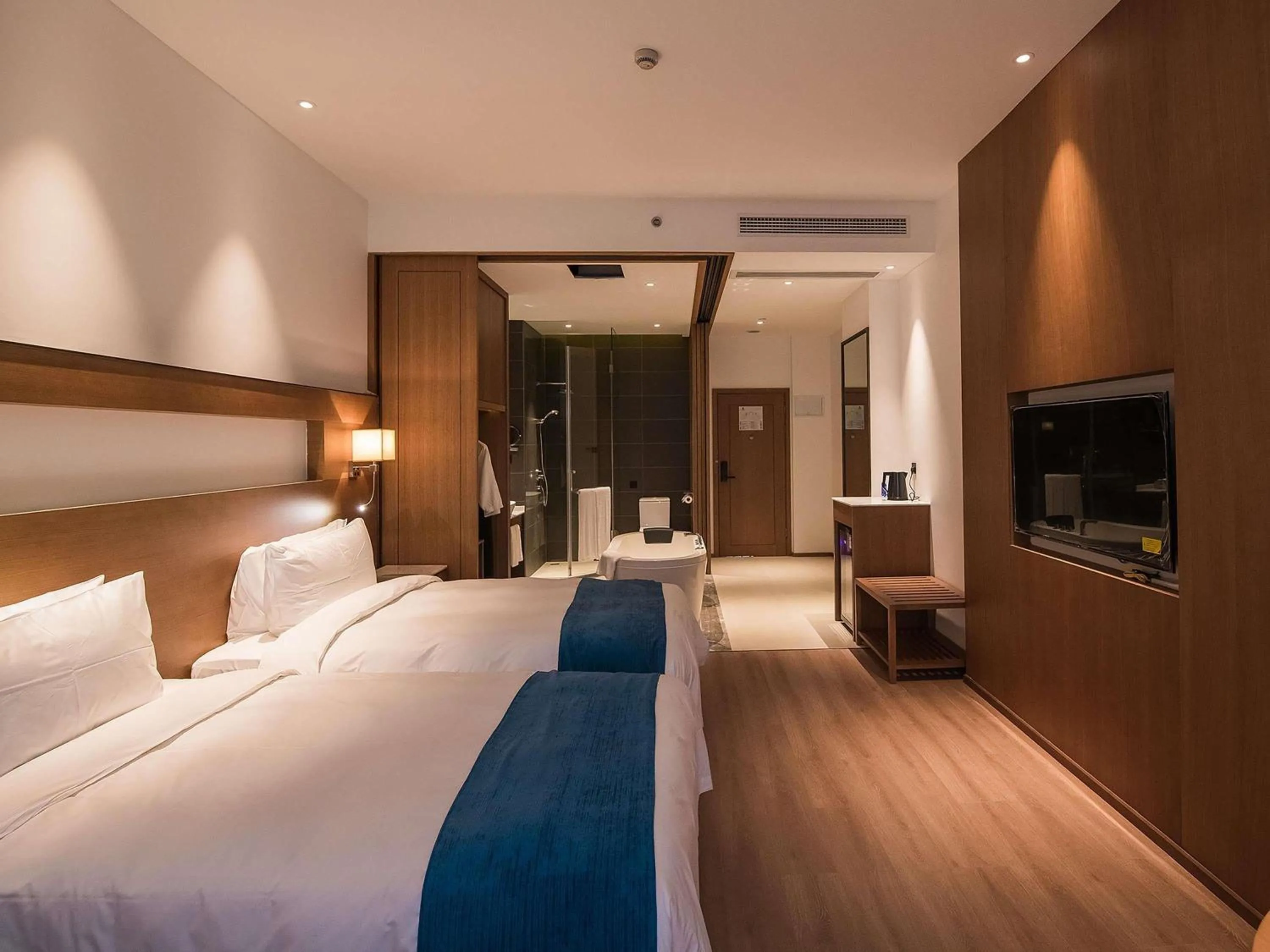 Bedroom, Bed in Novotel Suzhou Tai Lake Santeh