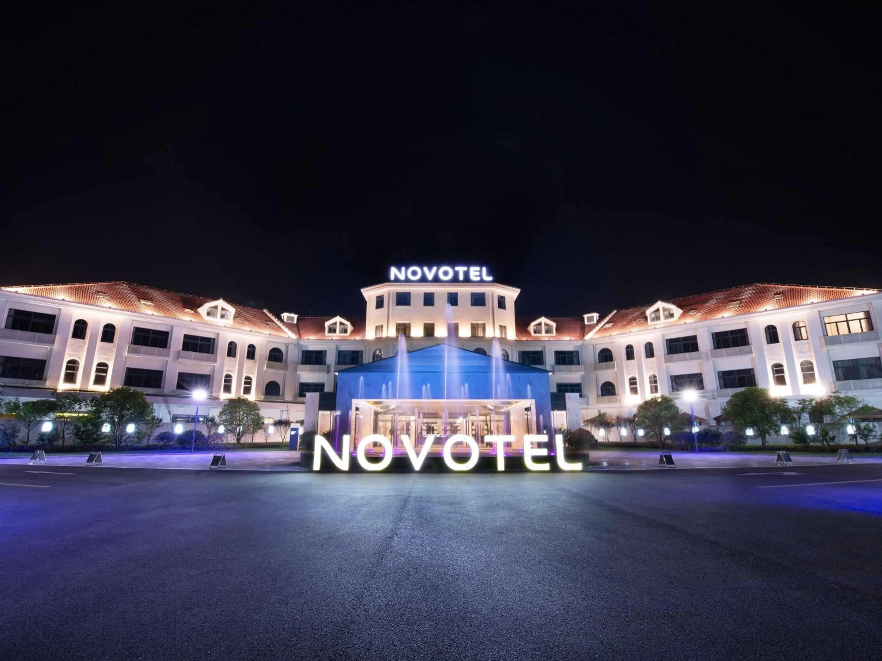 Property building in Novotel Suzhou Tai Lake Santeh