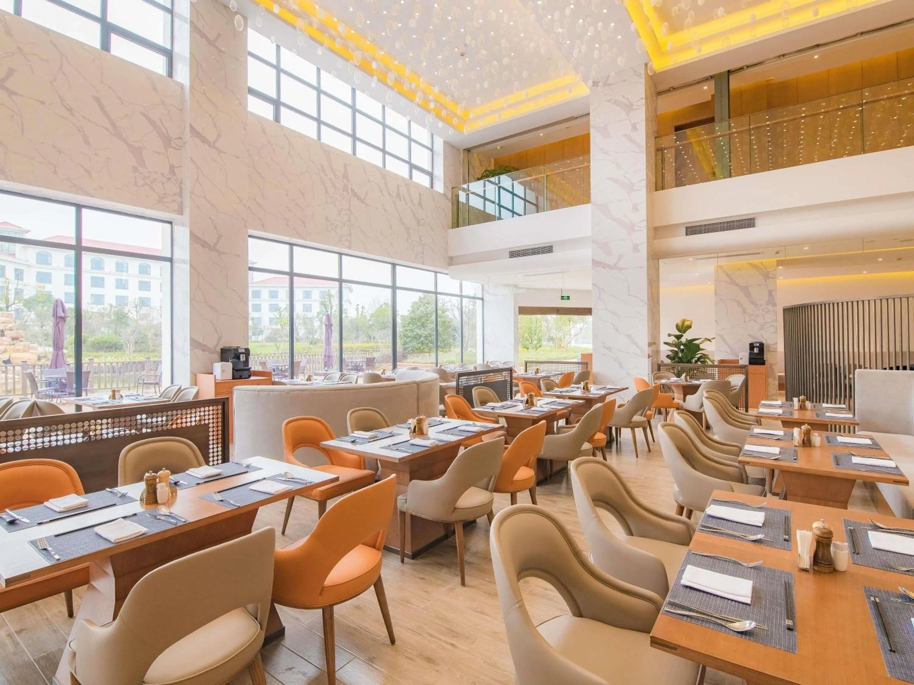 Restaurant/places to eat in Novotel Suzhou Tai Lake Santeh