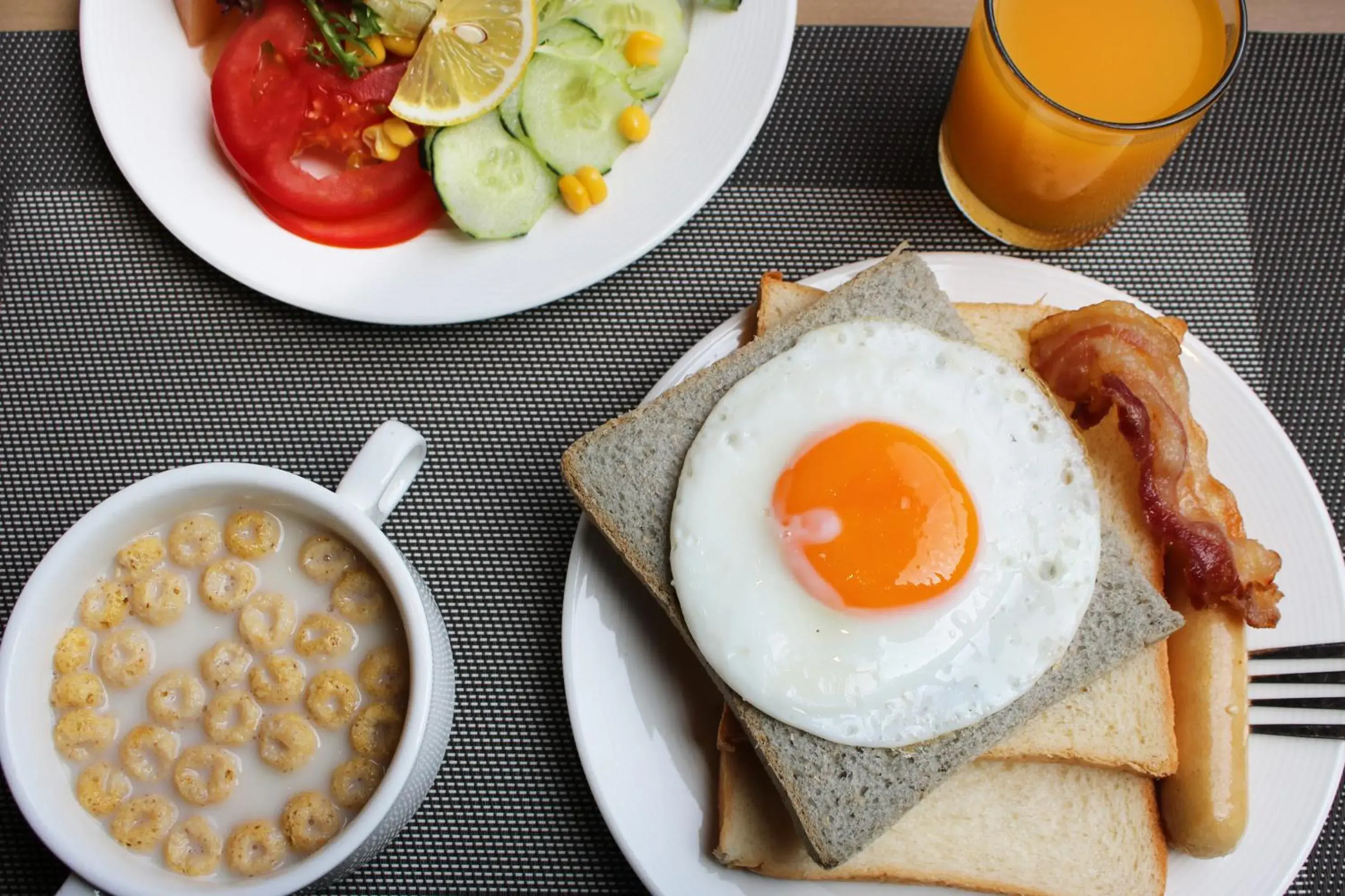 Breakfast in Holiday Inn Resort Yichun Mingyue Mountain by IHG Breakfast in Holiday Inn Resort Yichun Mingyue Mountain by IHG