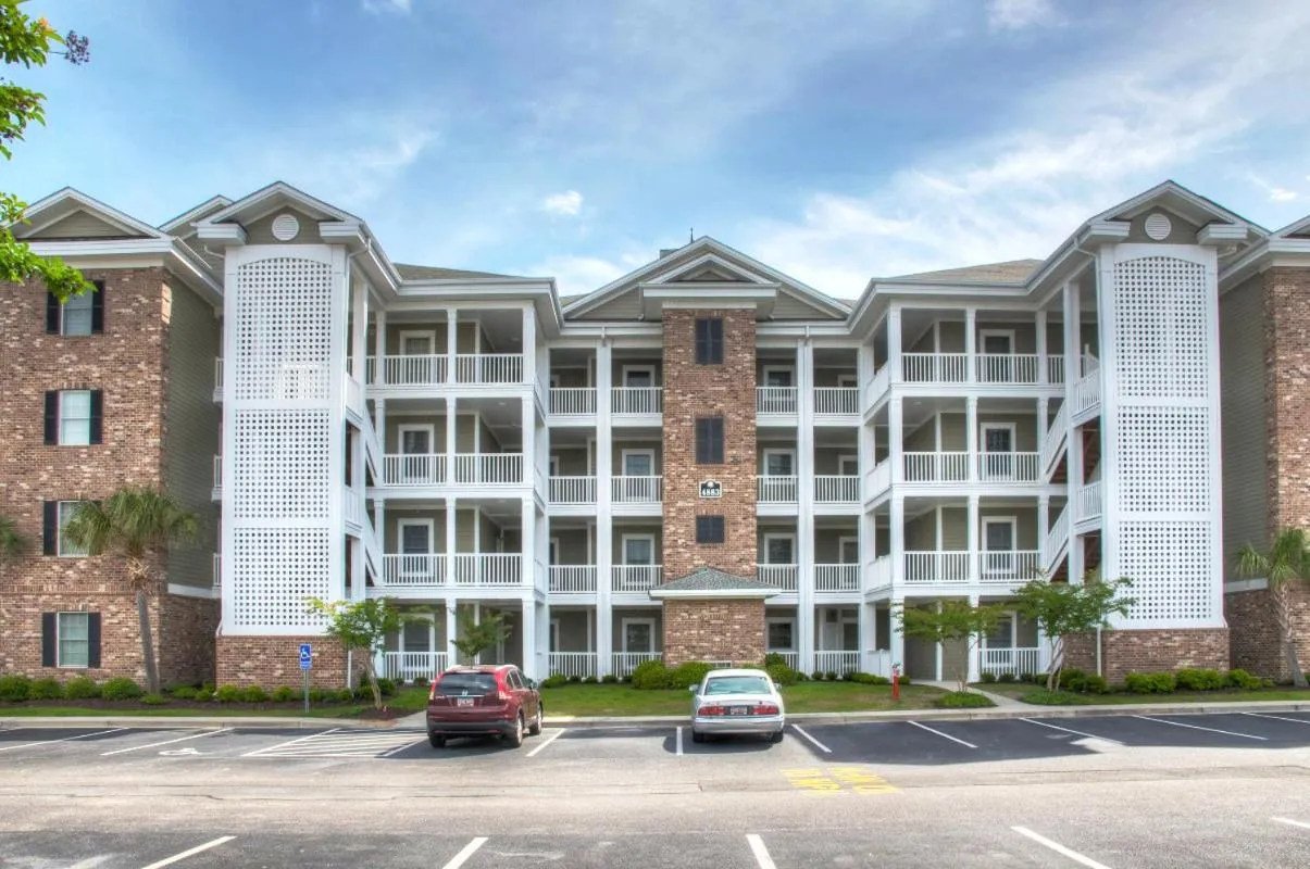 Property building in Magnolia Pointe by Palmetto Vacations