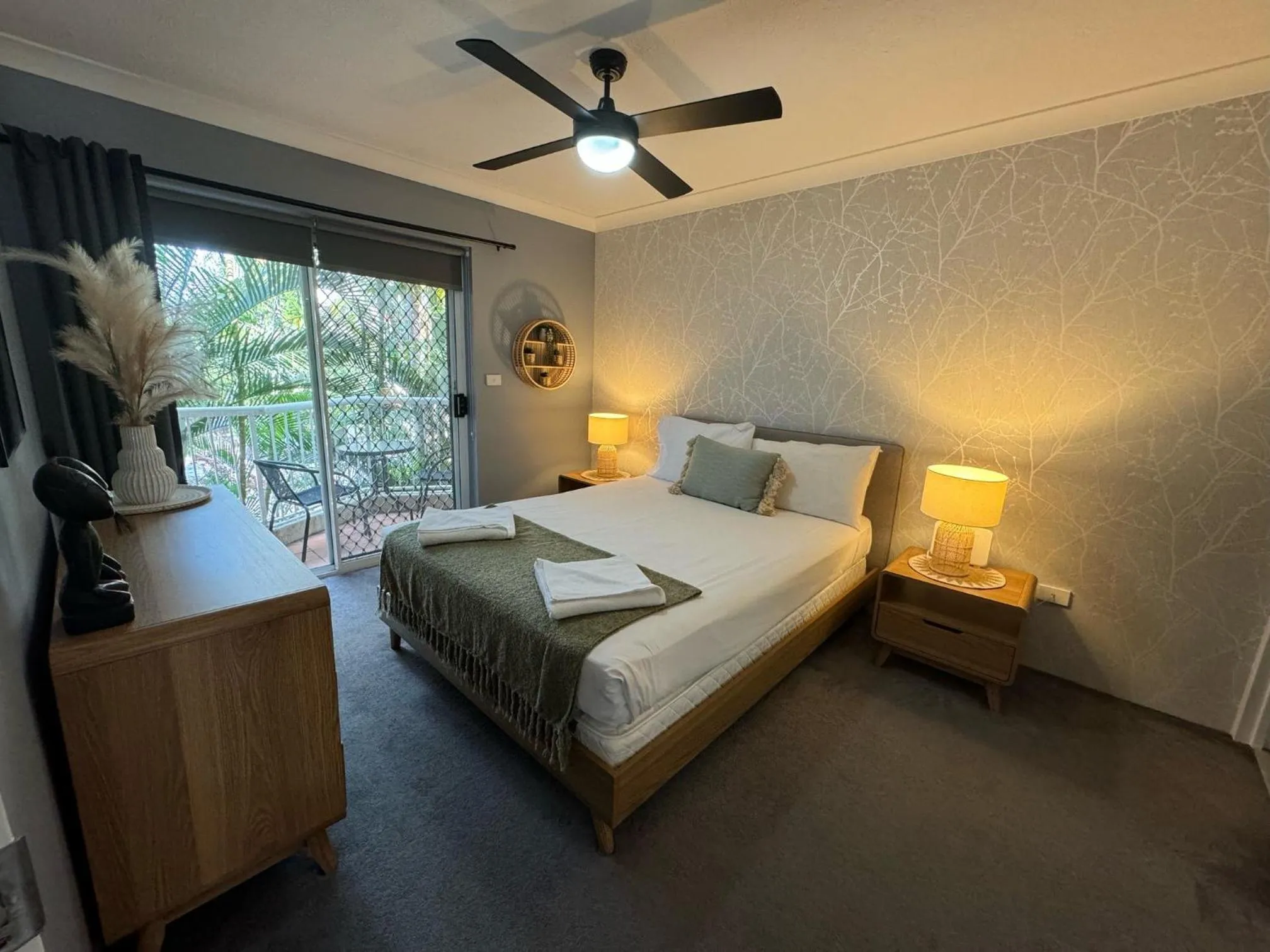 Bed in Mari Court Resort