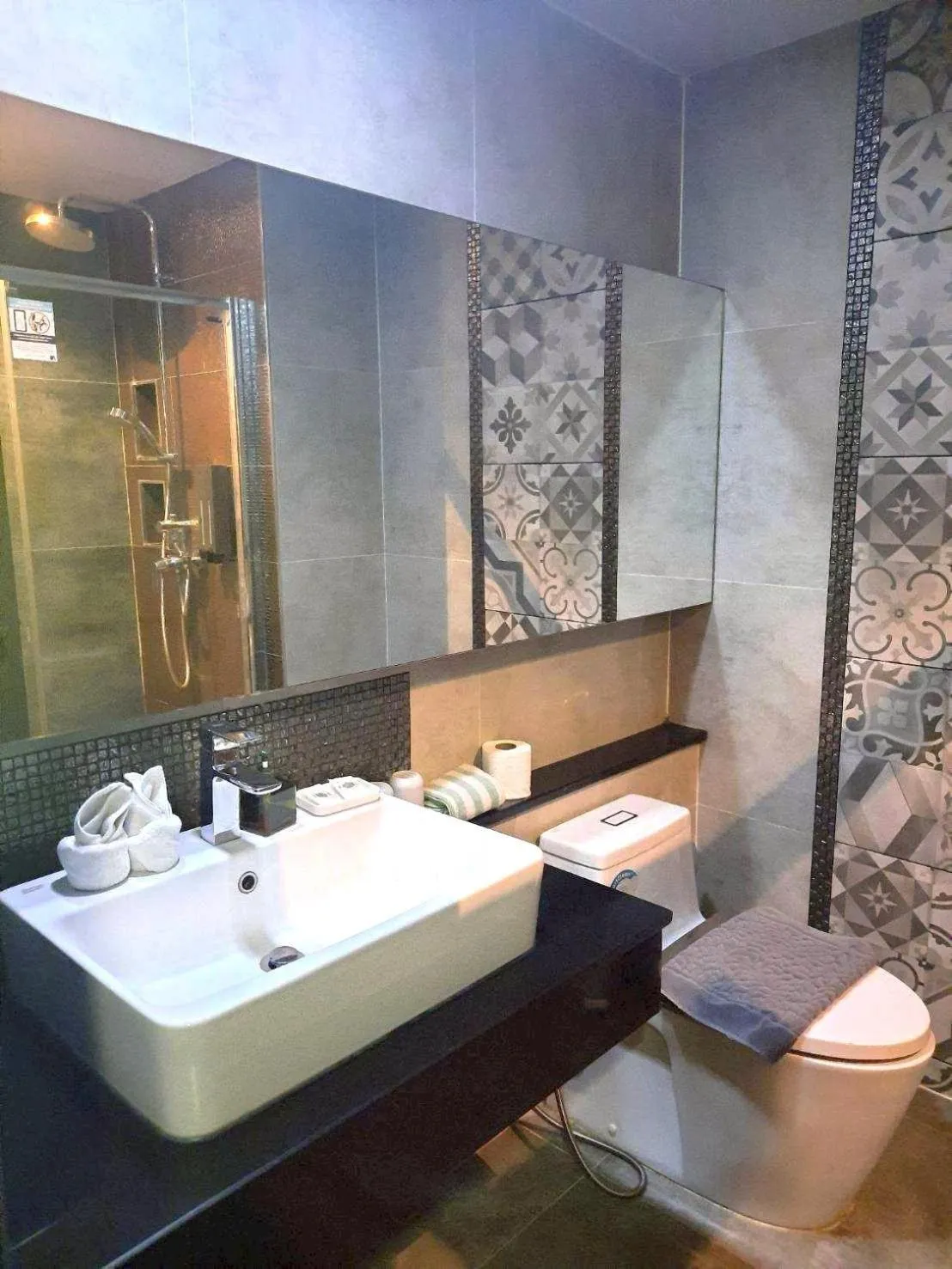 Toilet in Marigold Lanna