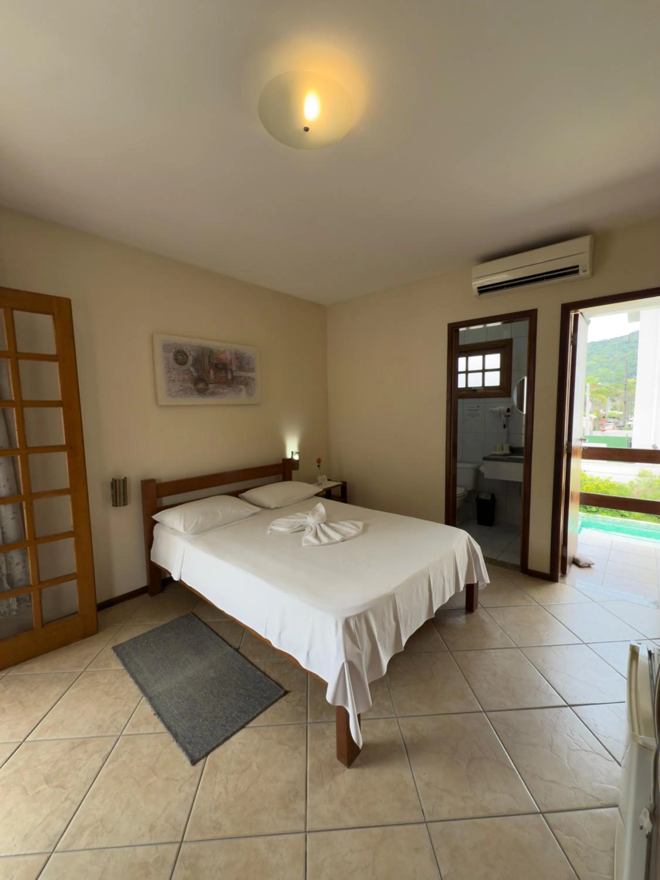 Photo of the whole room, Bed in Pousada Tempo Rei