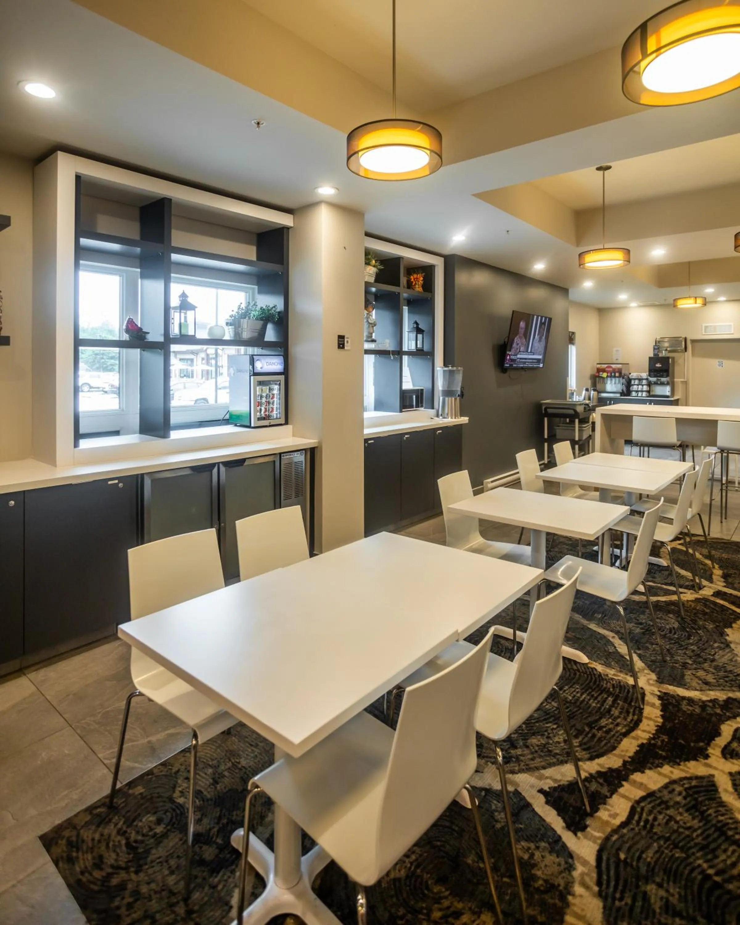 Breakfast in Microtel Inn & Suites by Wyndham Mont Tremblant