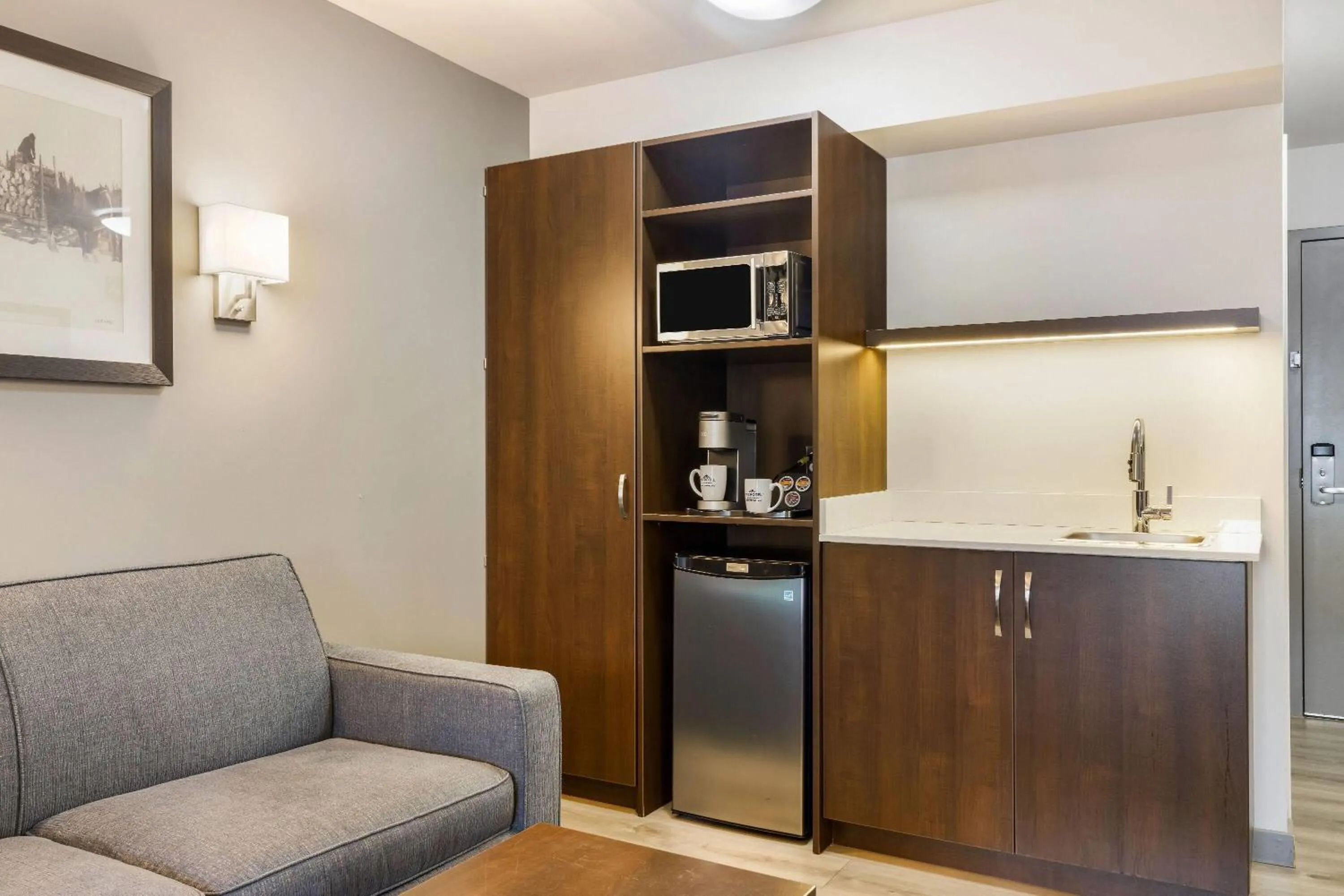 Bed in Microtel Inn & Suites by Wyndham Mont Tremblant