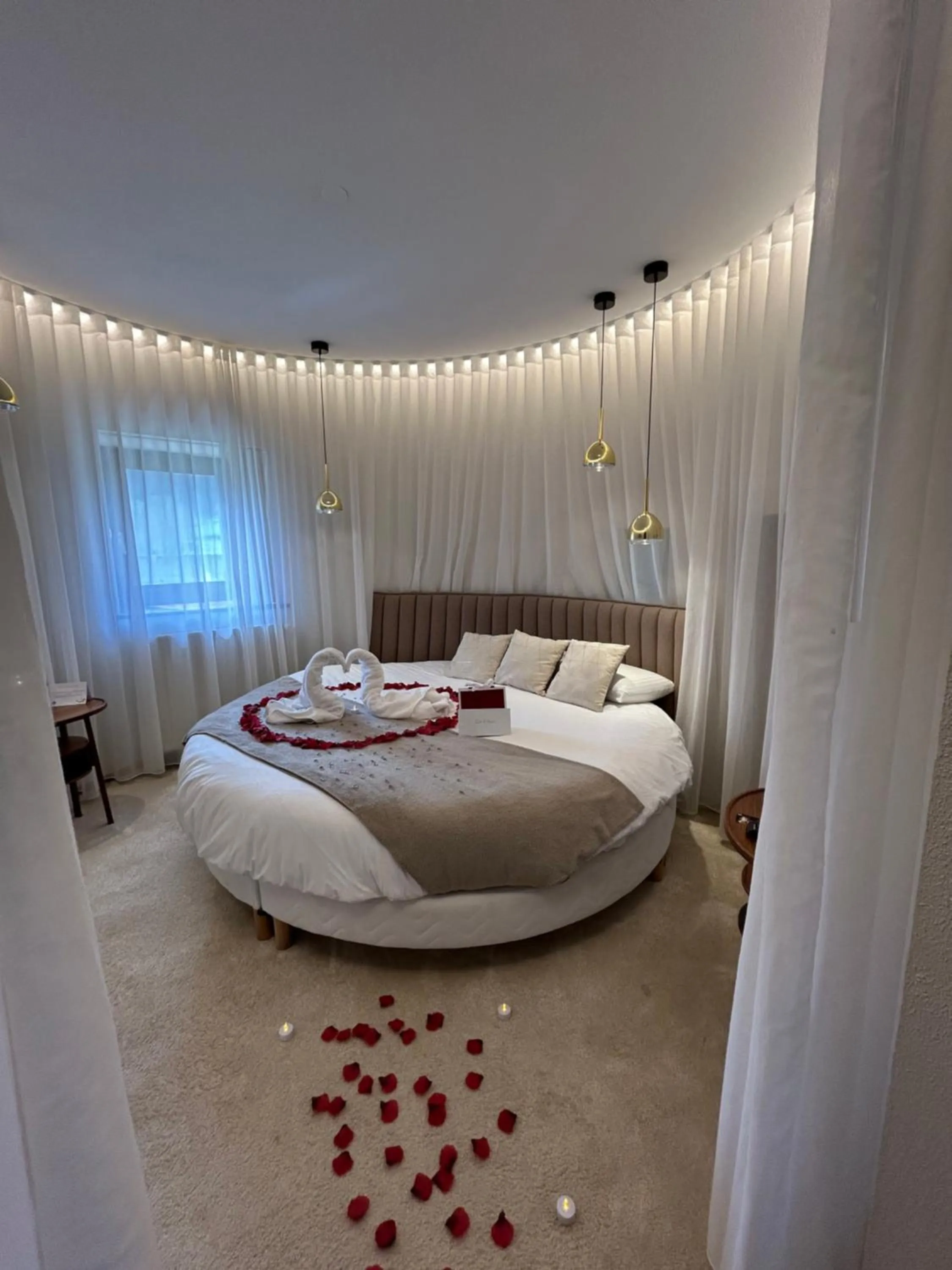 Photo of the whole room in Les Dépendances de Chapeau Cornu