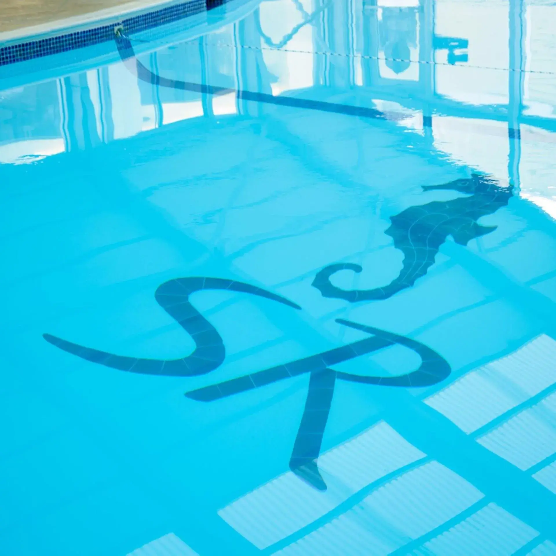 Swimming pool in The Sea Ranch Resort Swimming pool in The Sea Ranch Resort