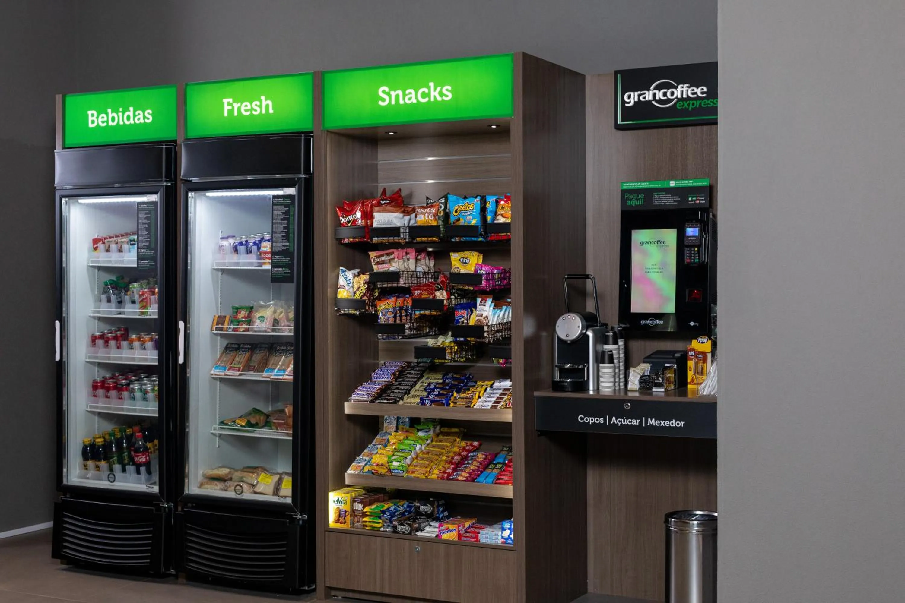 On-site shops in Hotel Contemporâneo - Royal Palm Hotels & Resorts