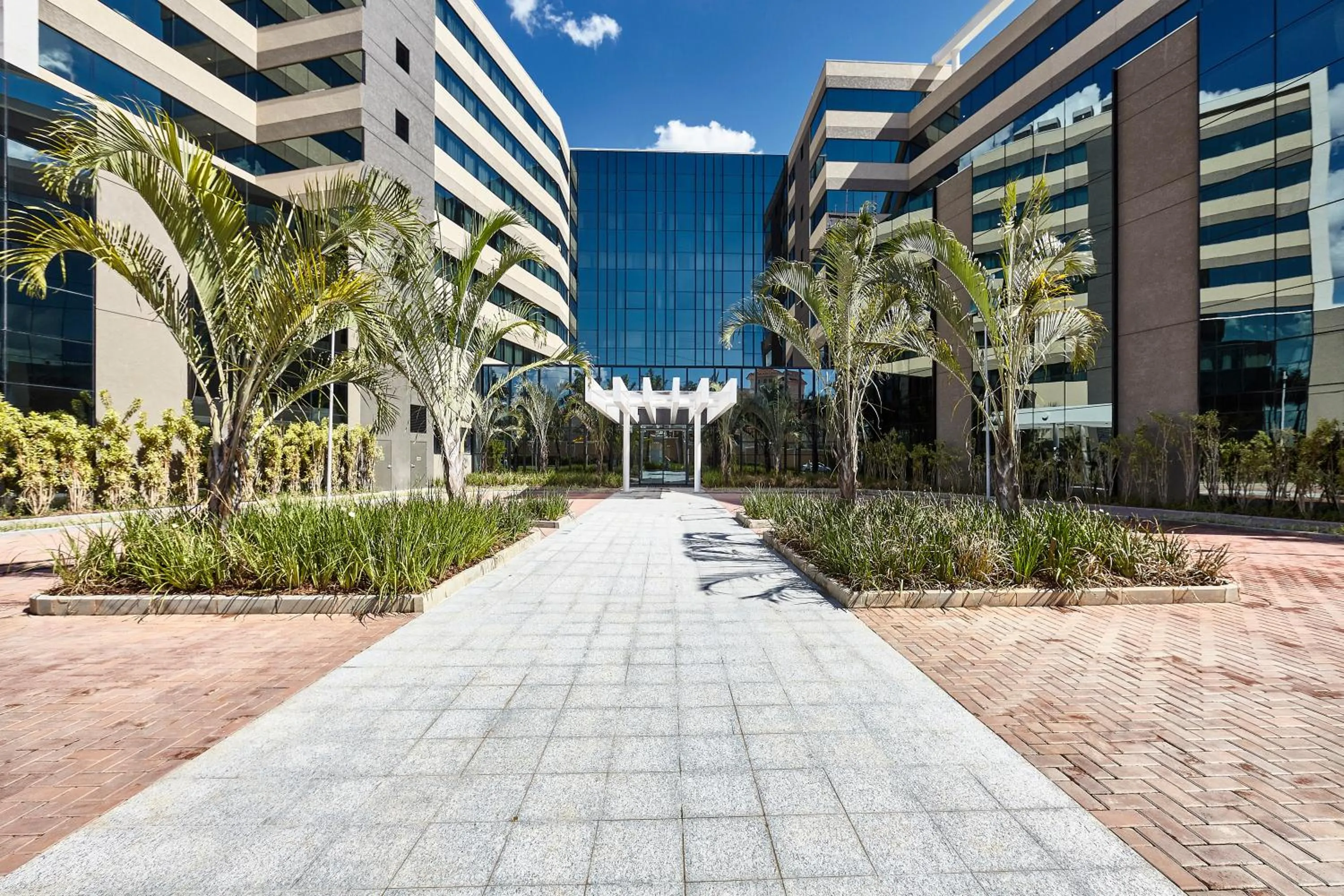 Property building in Hotel Contemporâneo - Royal Palm Hotels & Resorts