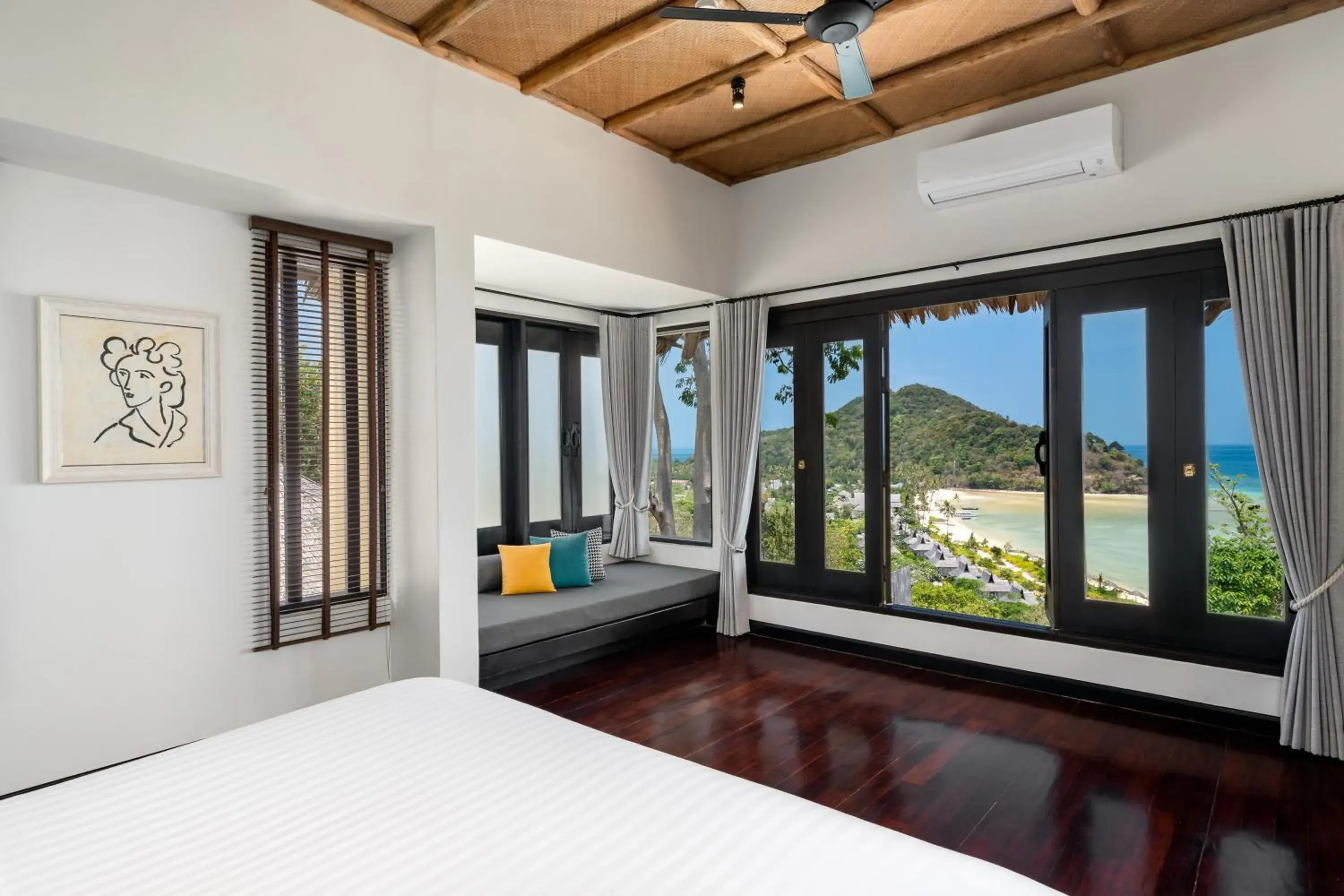 Bedroom, Bed in SAii Phi Phi Island Village Bedroom, Bed in SAii Phi Phi Island Village