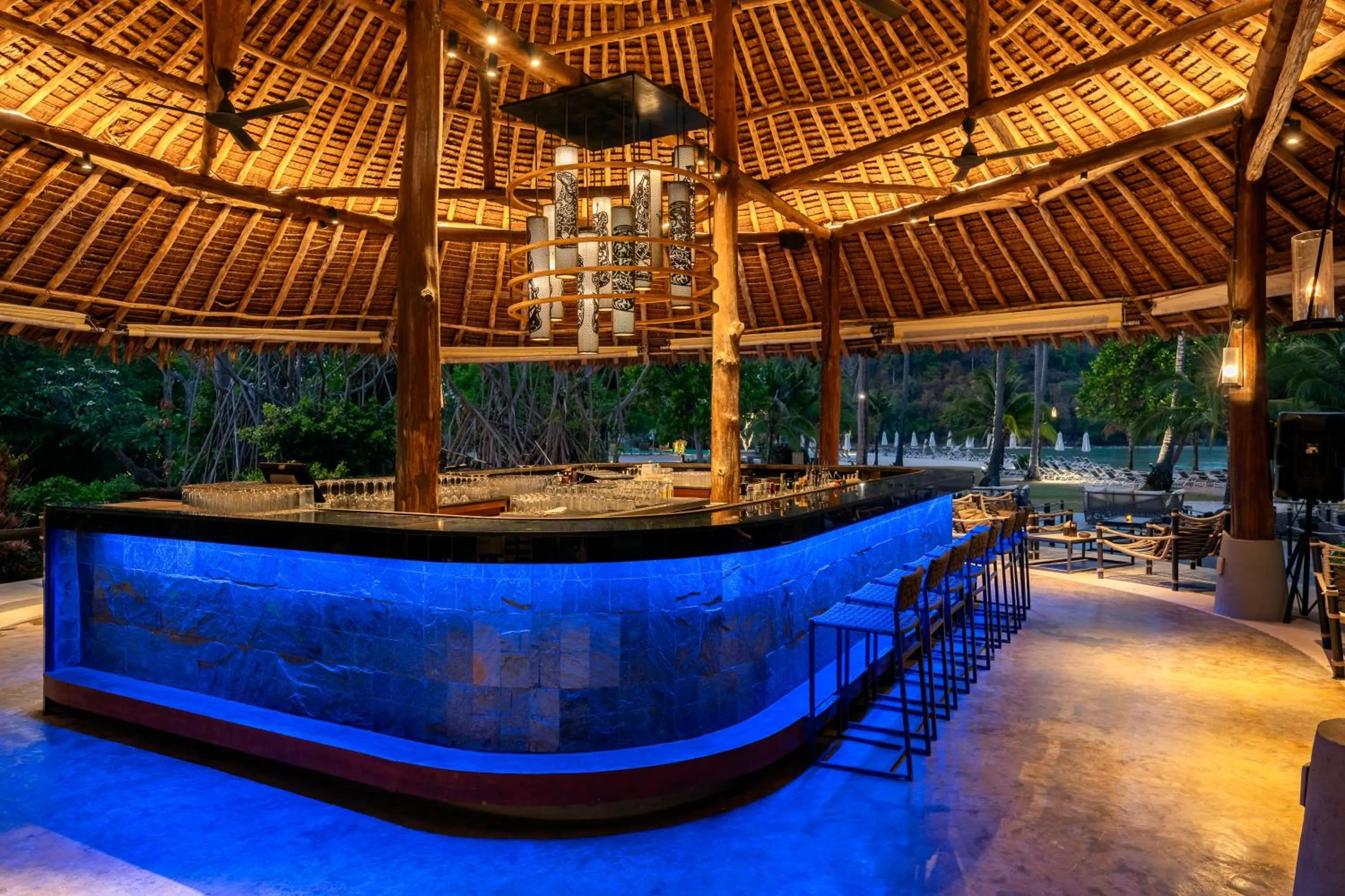 Lounge or bar in SAii Phi Phi Island Village