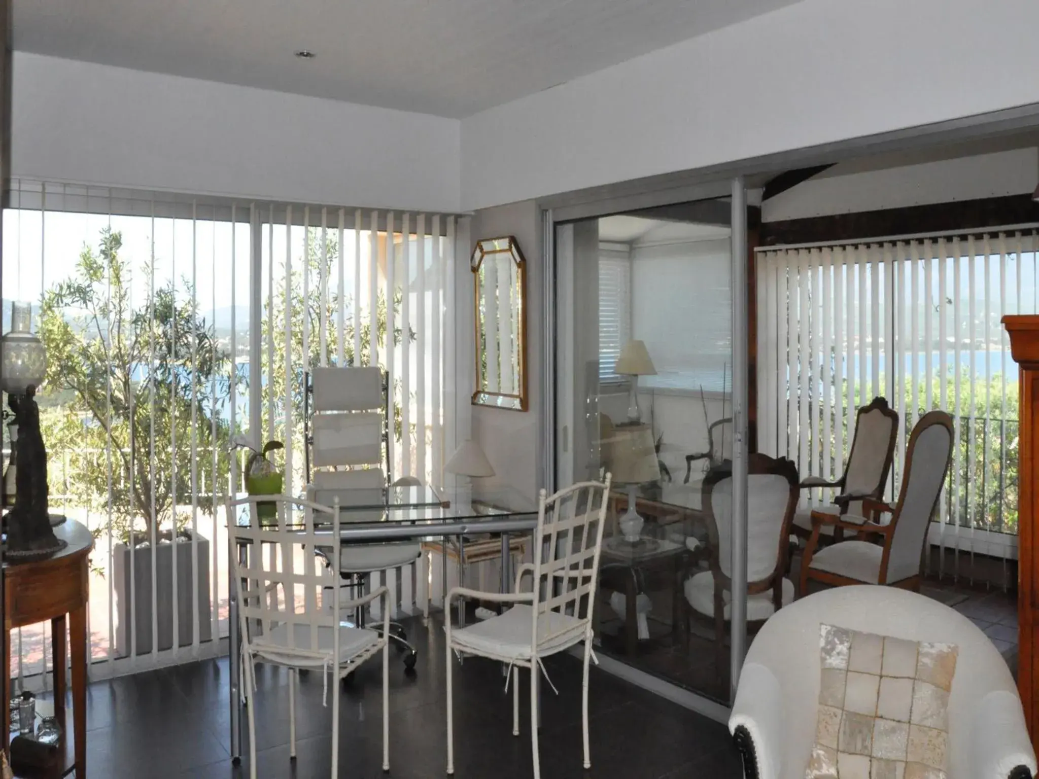 Lobby or reception in Private Hôtel - Adults Only Lobby or reception in Private Hôtel - Adults Only