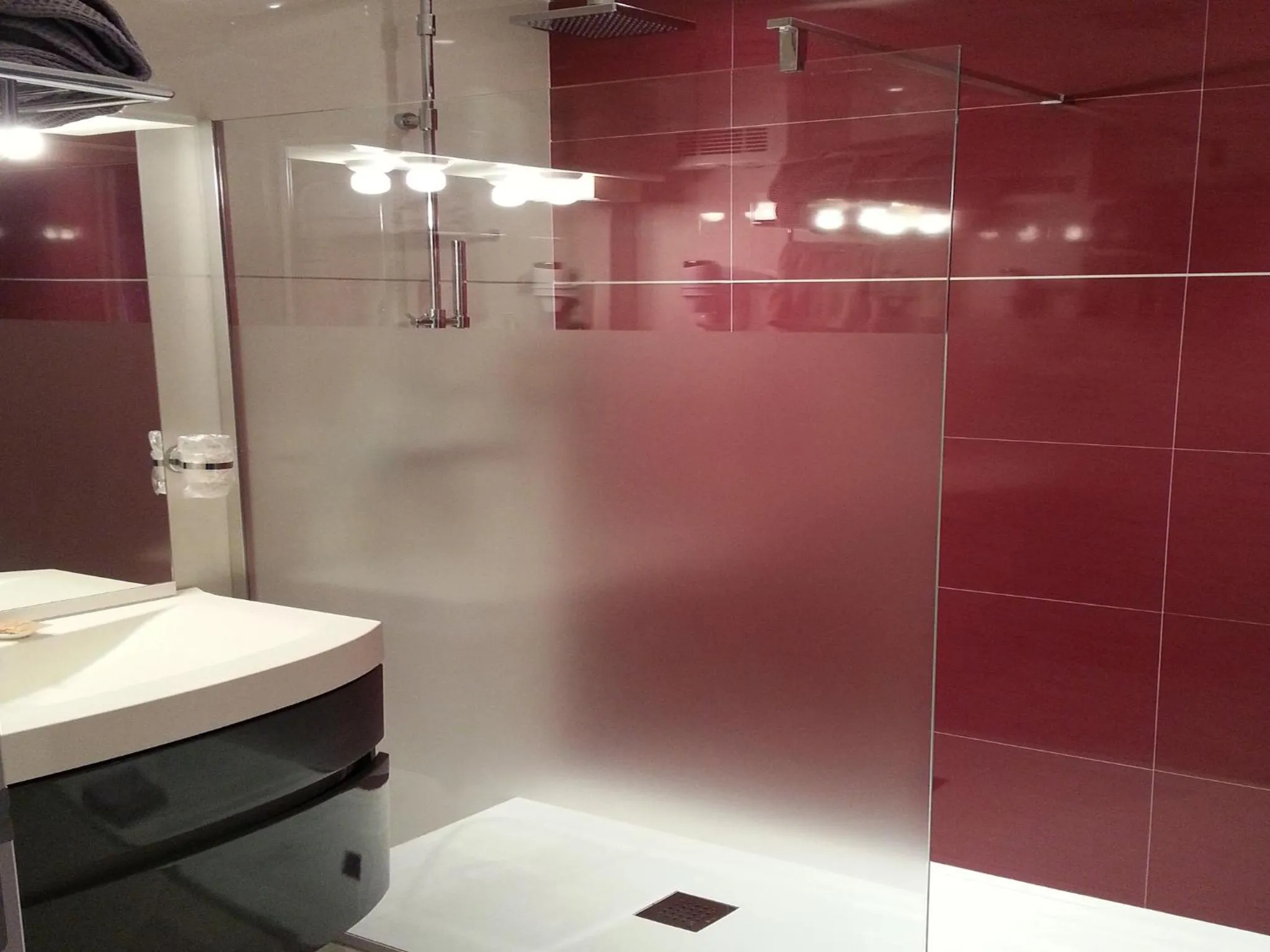 Bathroom in Private Hôtel - Adults Only