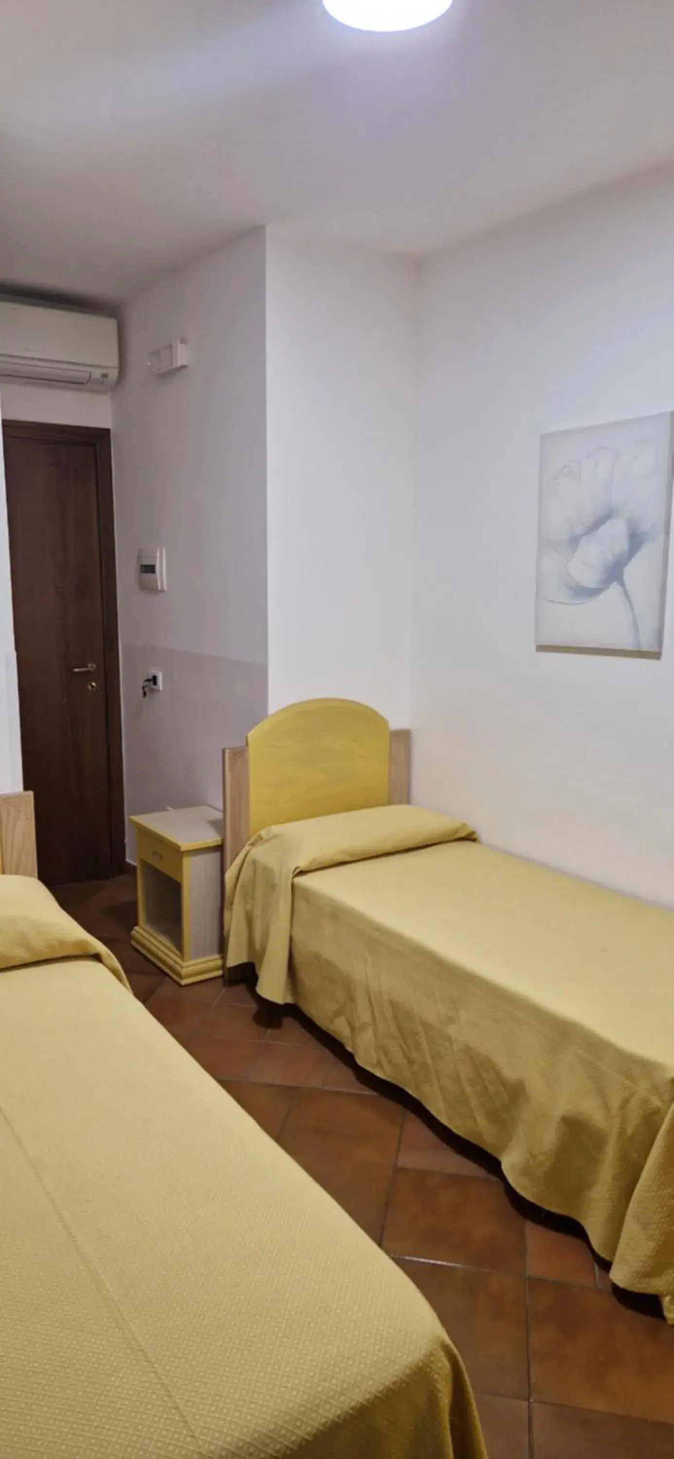 Twin Room - single occupancy in A Casa Di Luca Twin Room - single occupancy in A Casa Di Luca