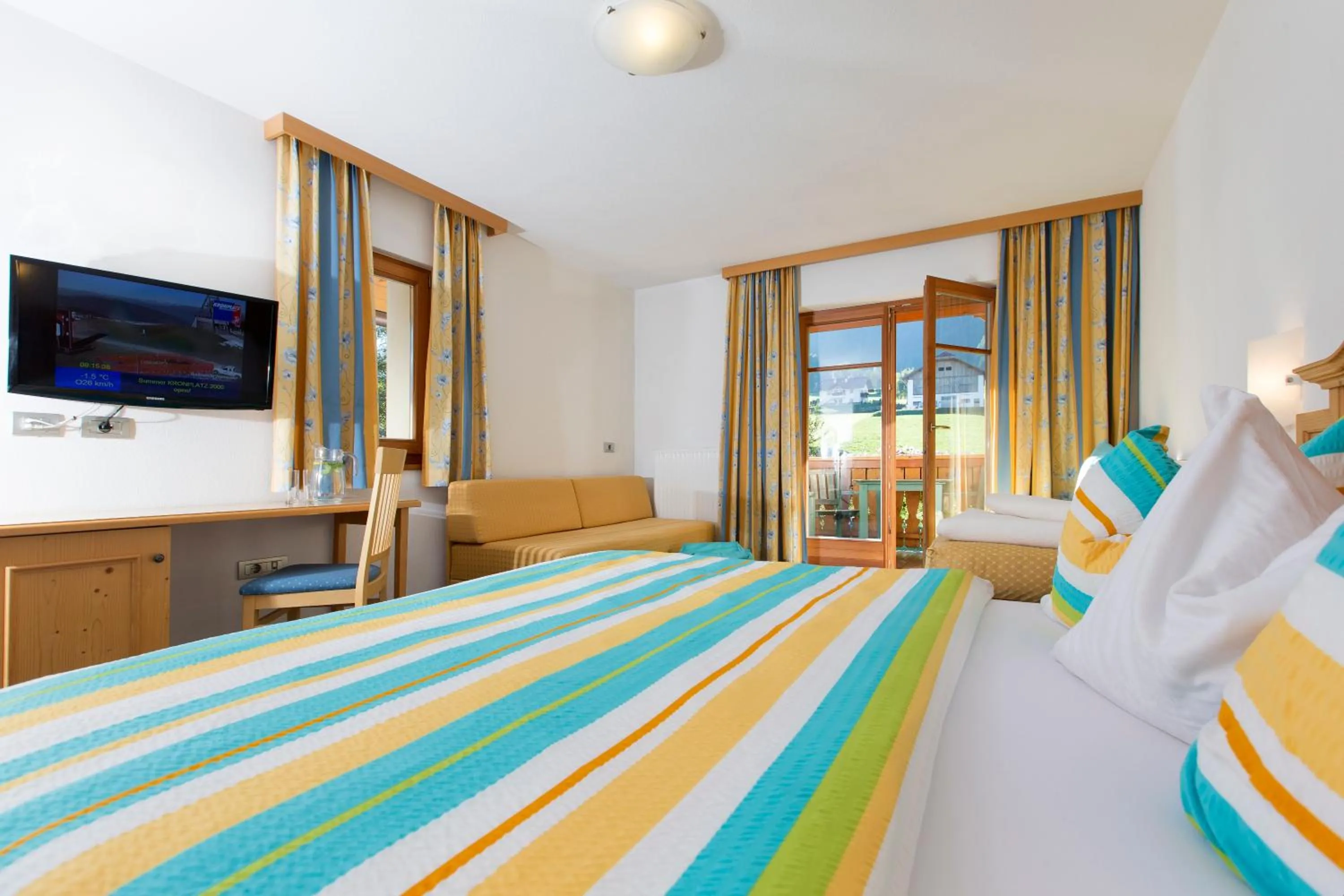 Bed in Hotel Lindnerhof
