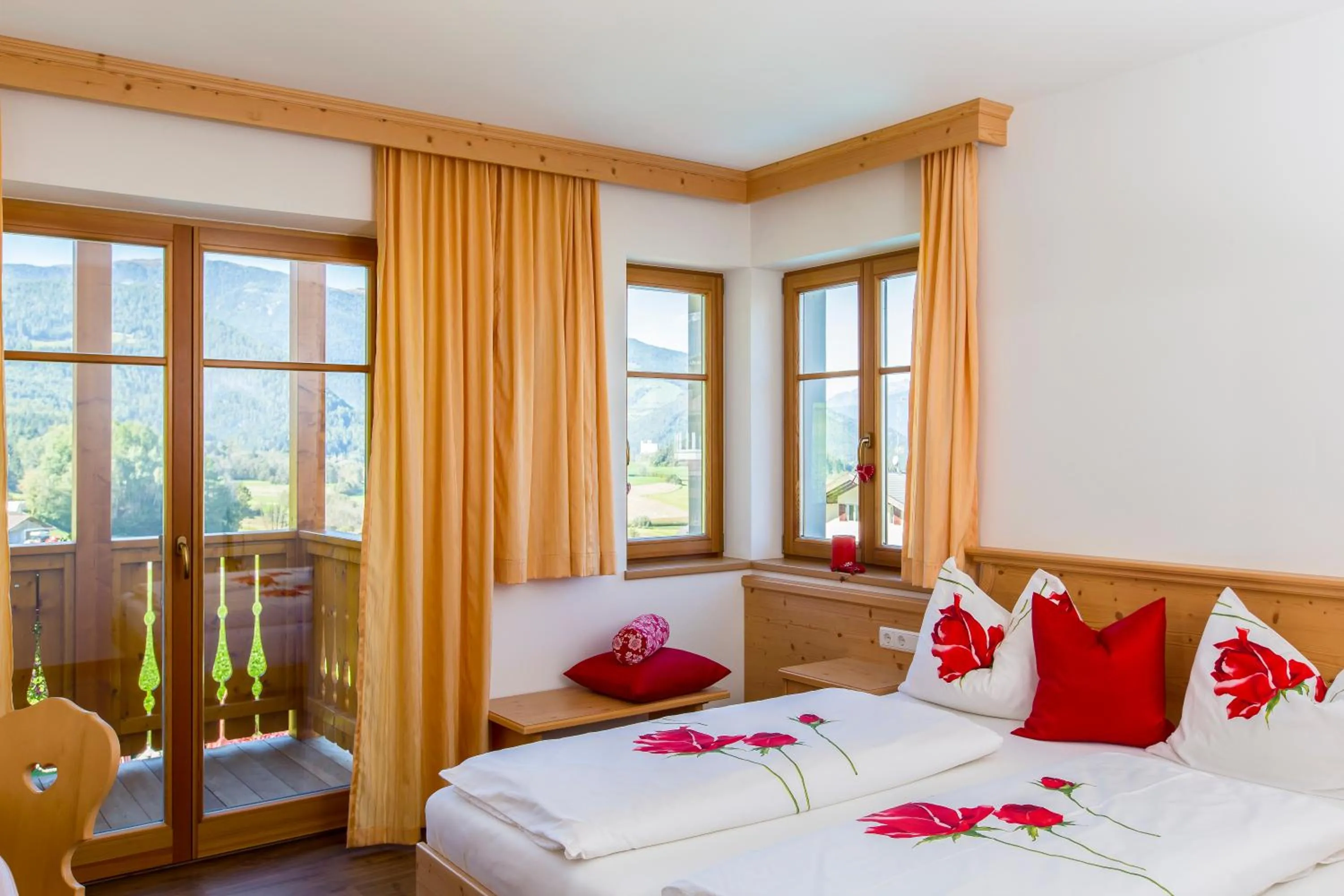 Bed in Hotel Lindnerhof