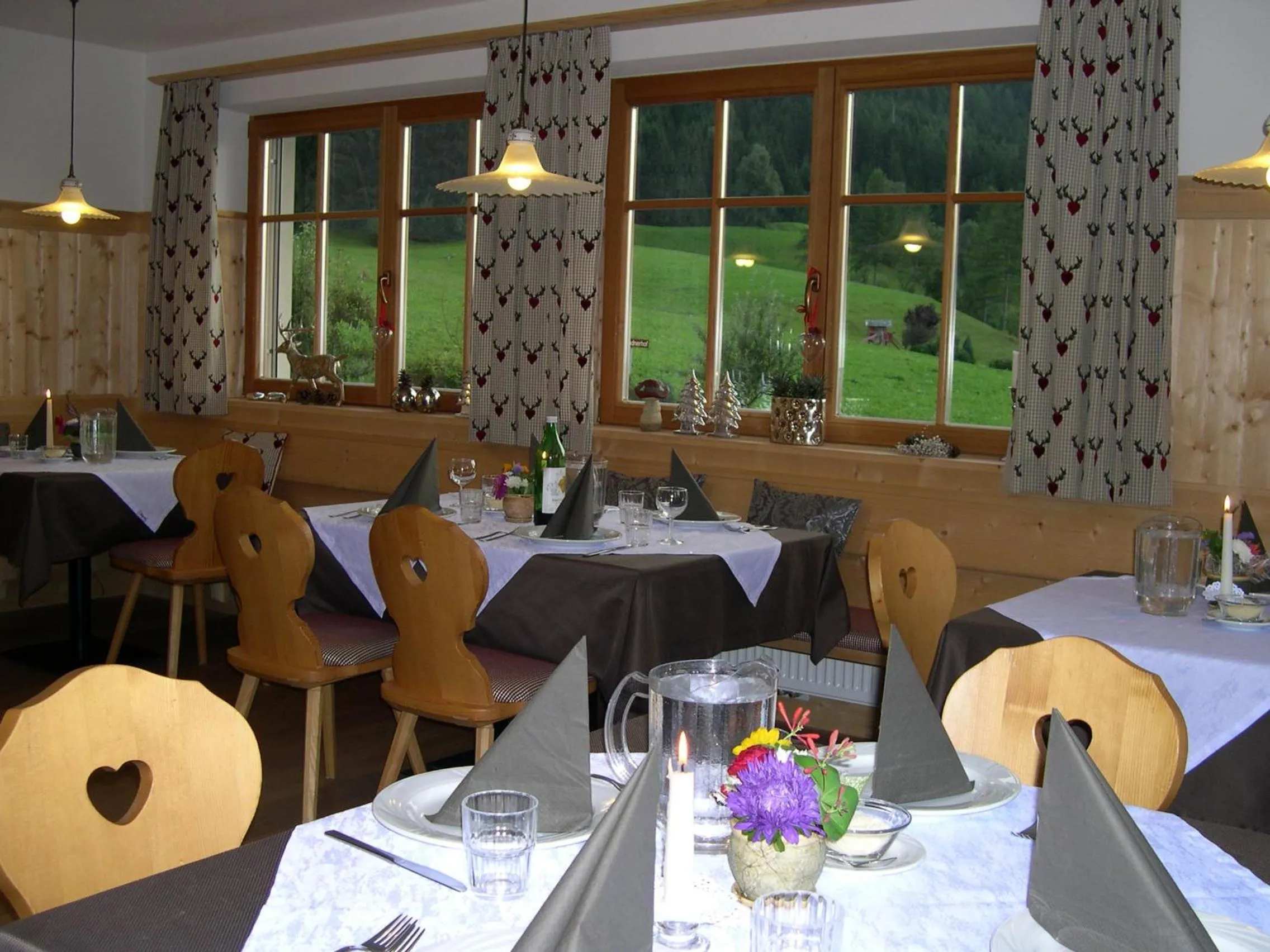 Restaurant/places to eat in Hotel Lindnerhof