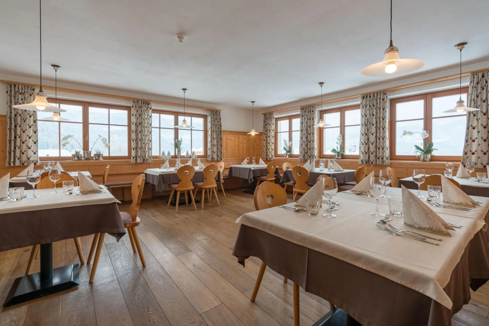 Restaurant/places to eat in Hotel Lindnerhof