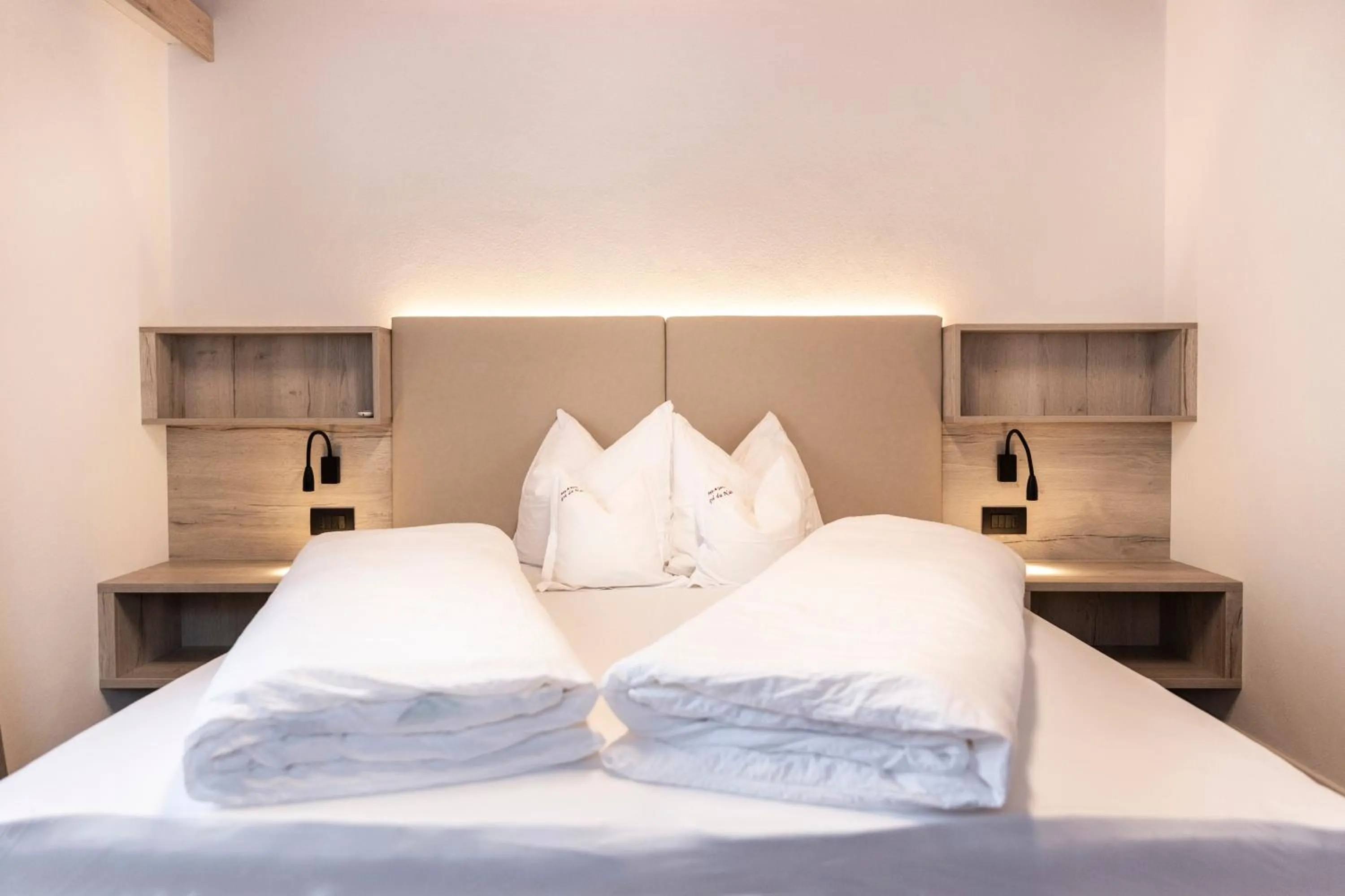 Bed in Apartments & Garnì Pre Da Nai