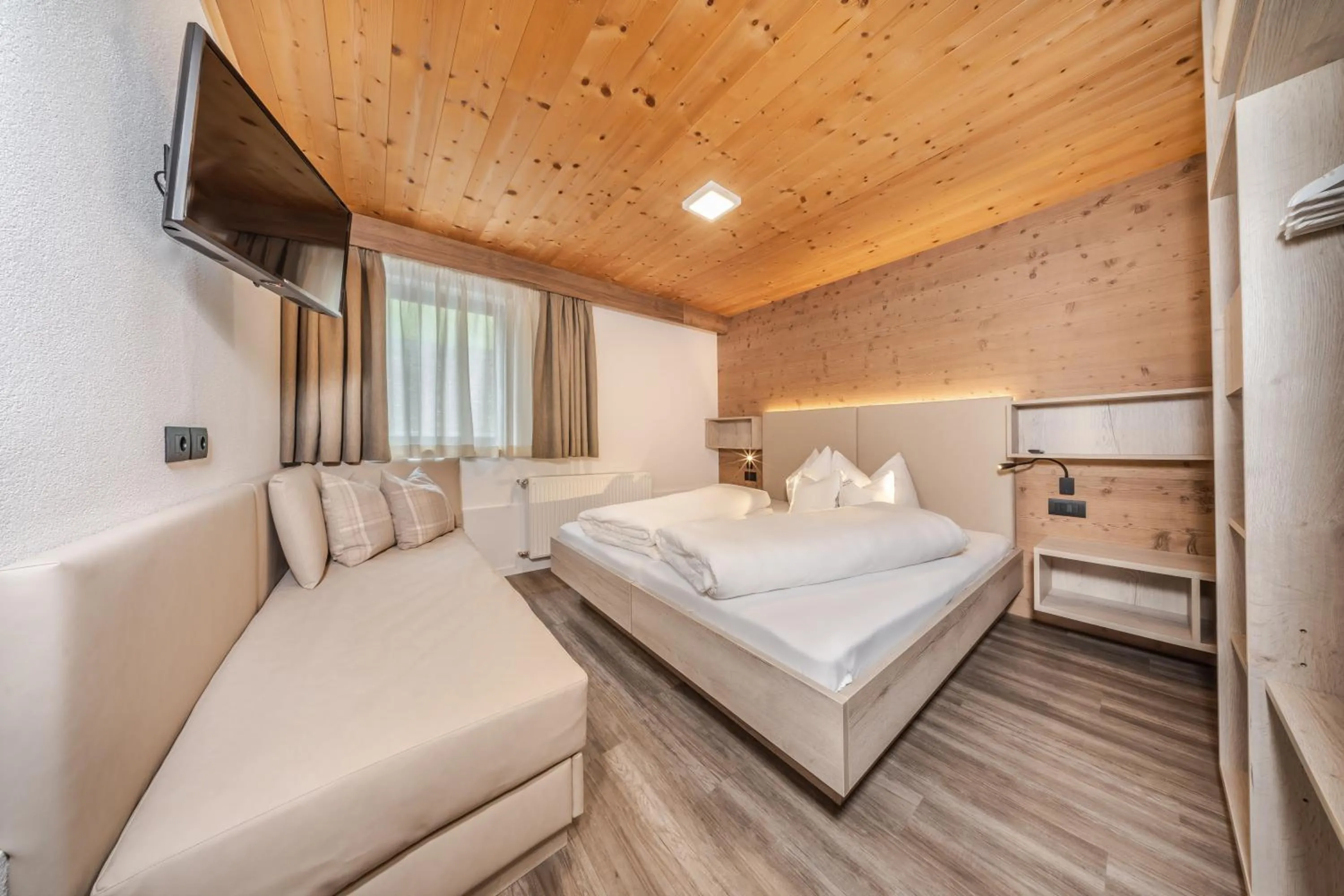 Bed in Apartments & Garnì Pre Da Nai