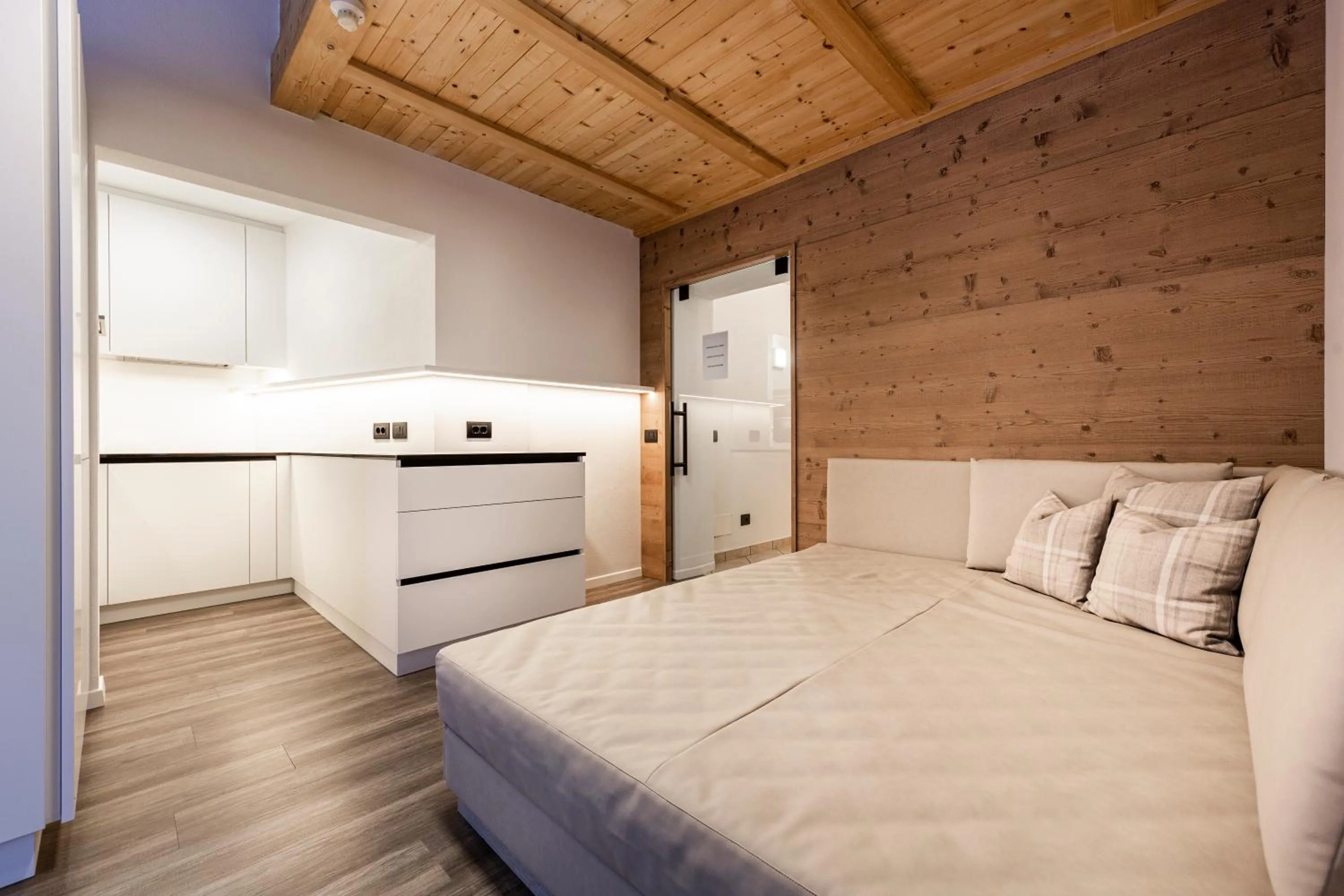 Kitchen or kitchenette, Bed in Apartments & Garnì Pre Da Nai