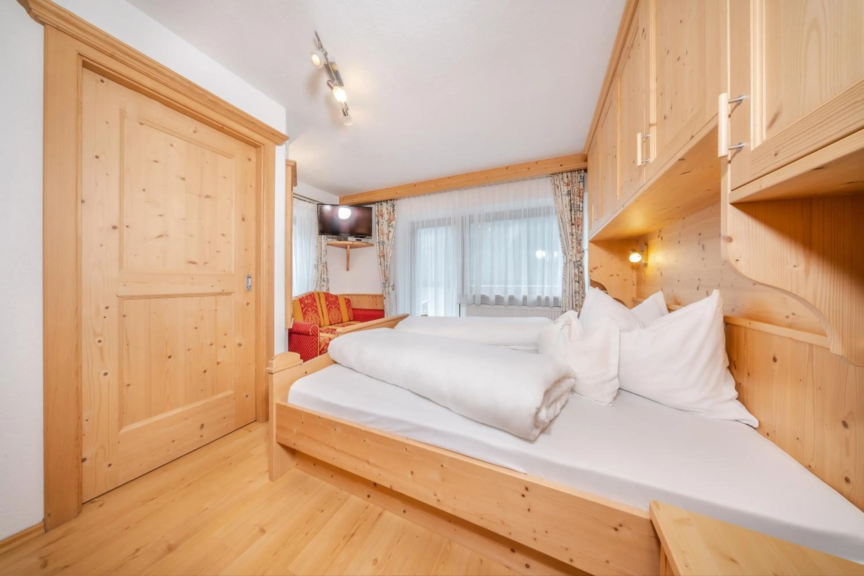 Bed in Apartments & Garnì Pre Da Nai