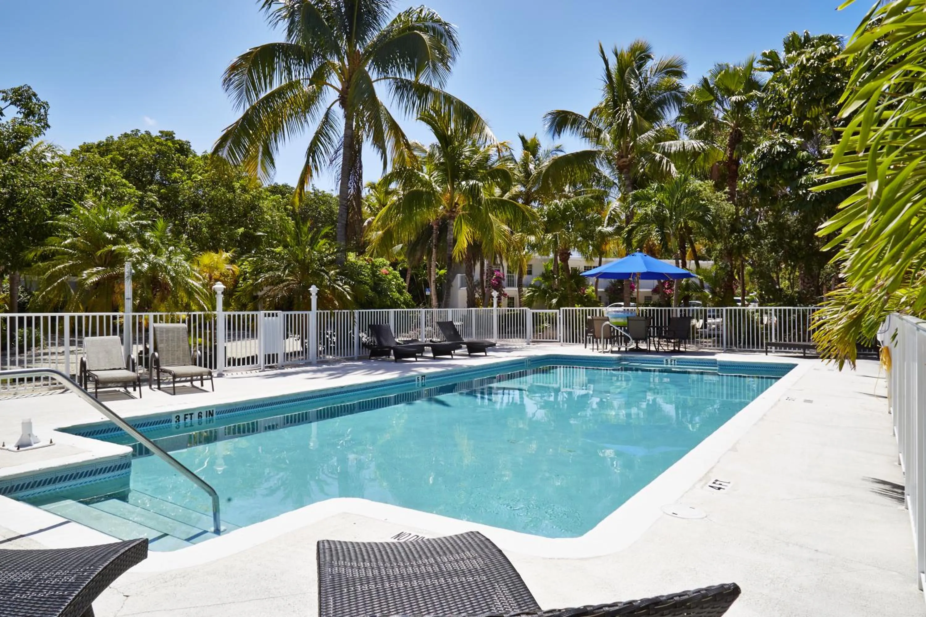 Swimming pool in Atlantic Bay Resort