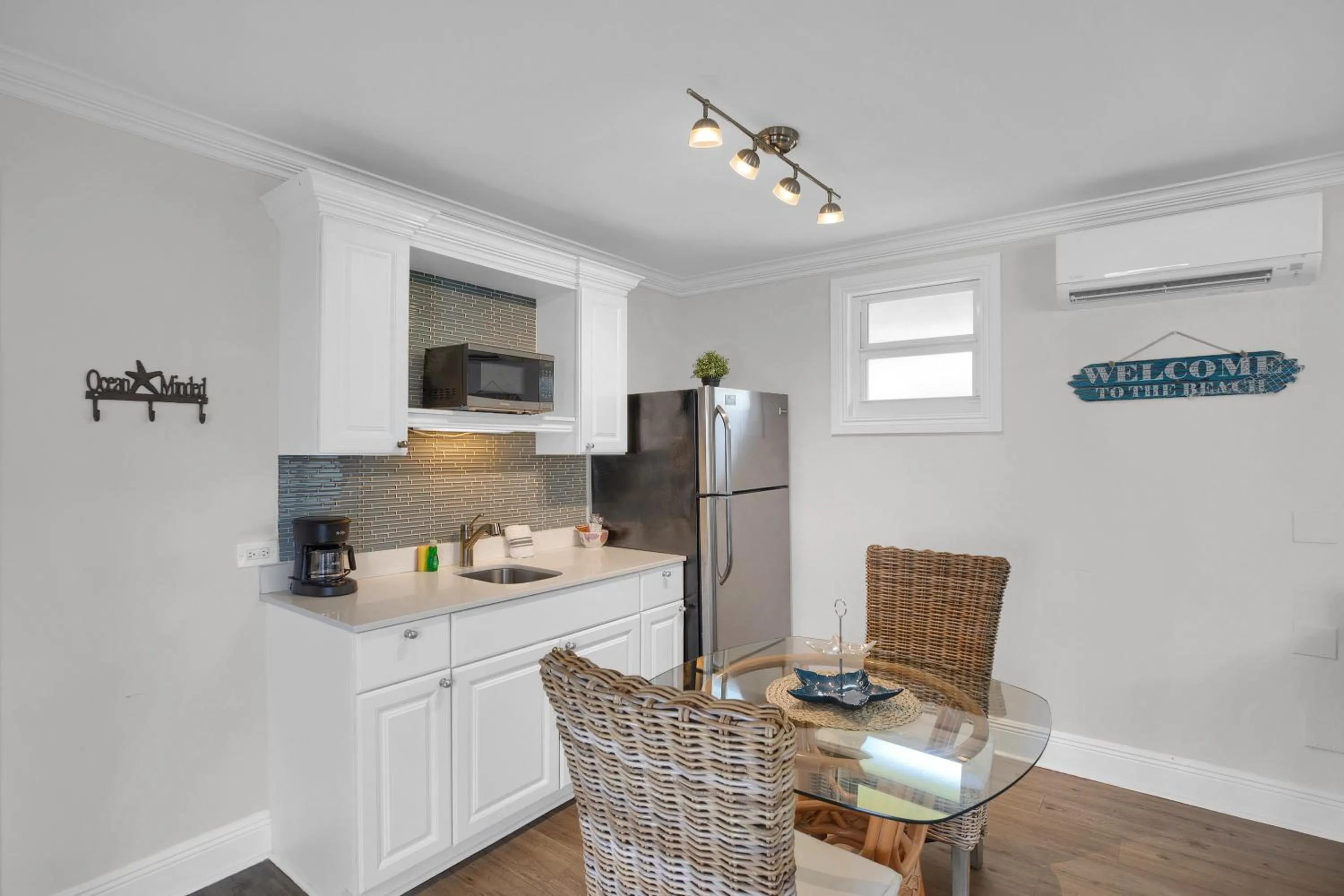 Kitchen or kitchenette in Atlantic Bay Resort