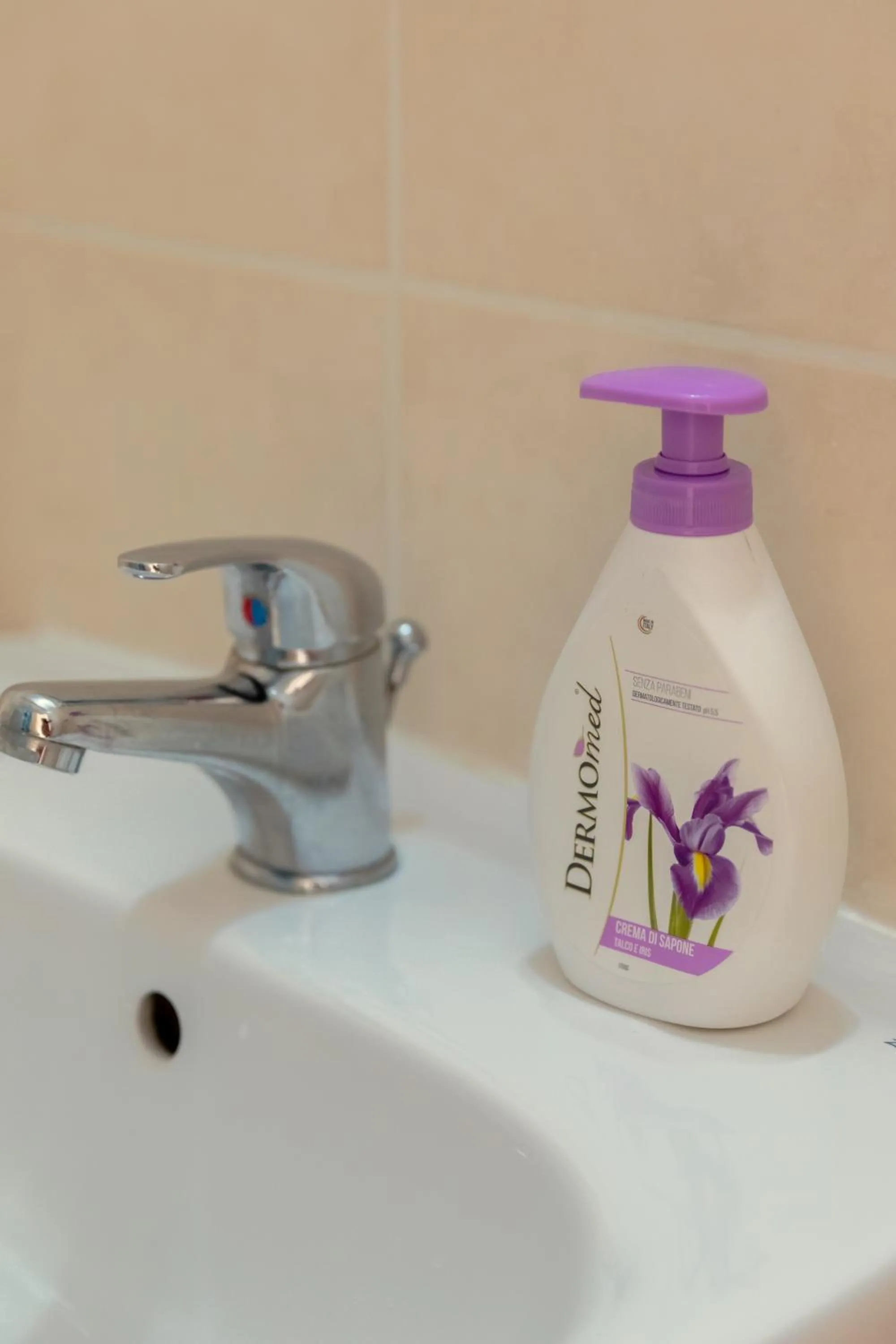 Bathroom in Oceania Bay Village