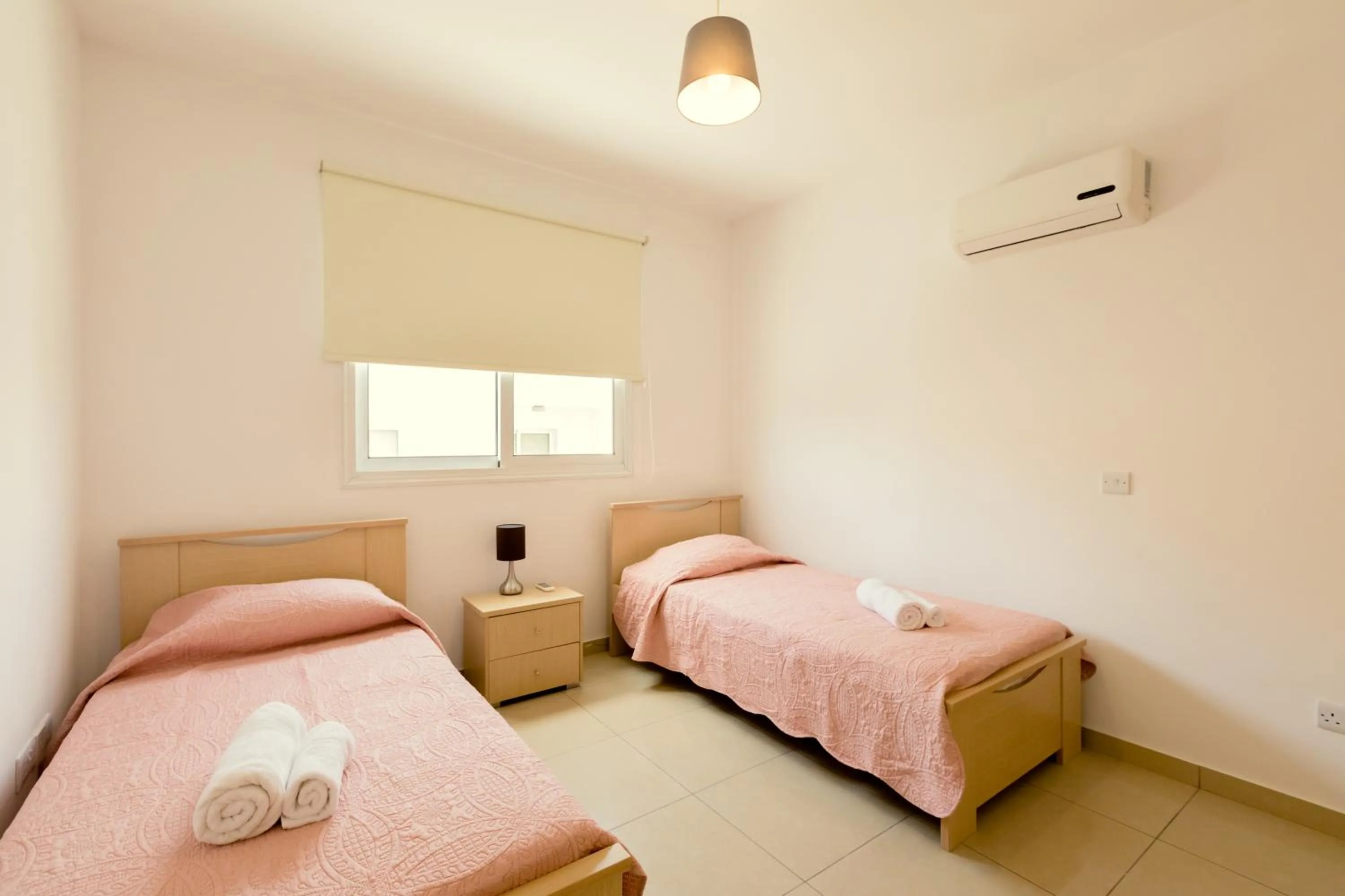 Bedroom, Bed in Oceania Bay Village