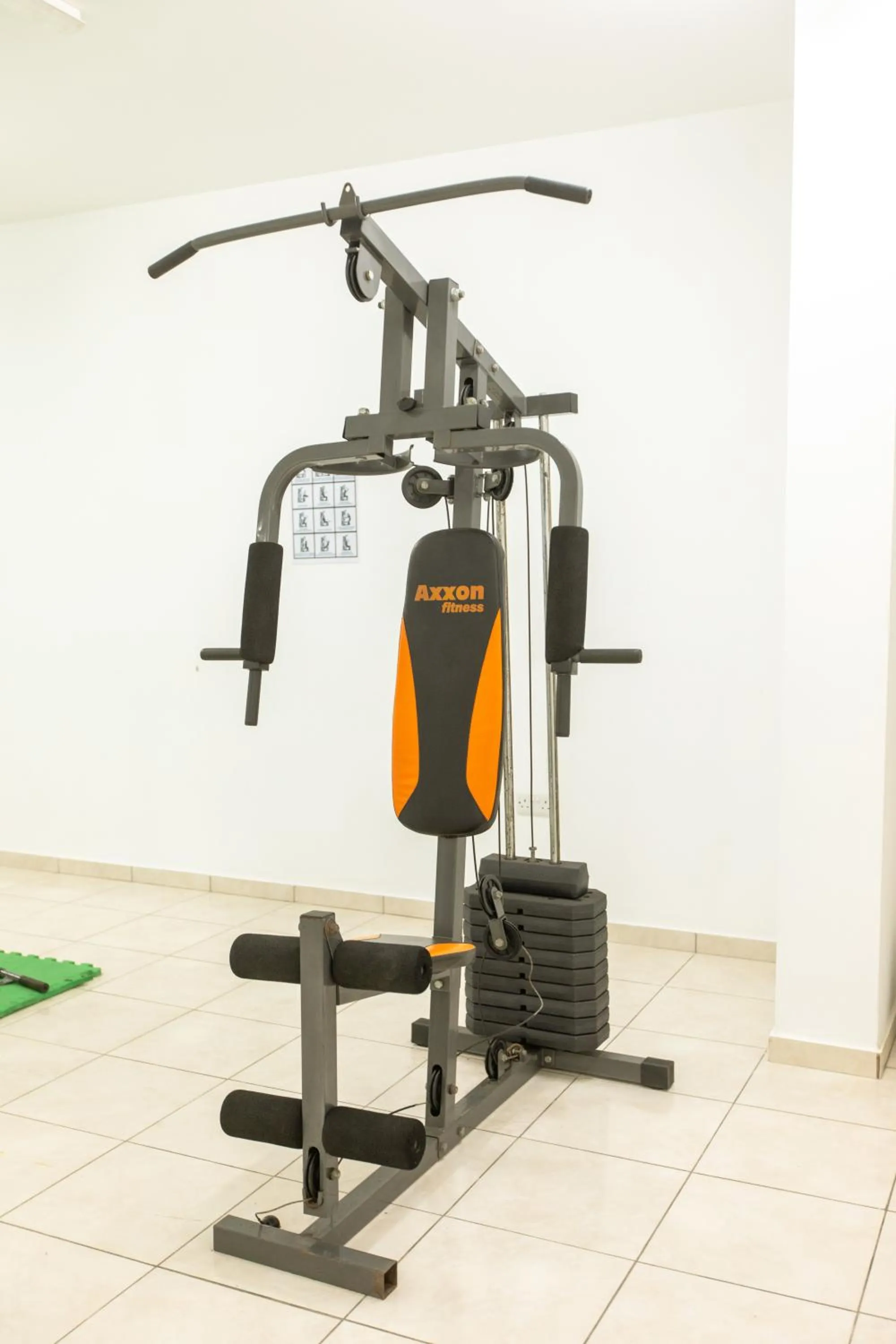 Fitness centre/facilities in Oceania Bay Village
