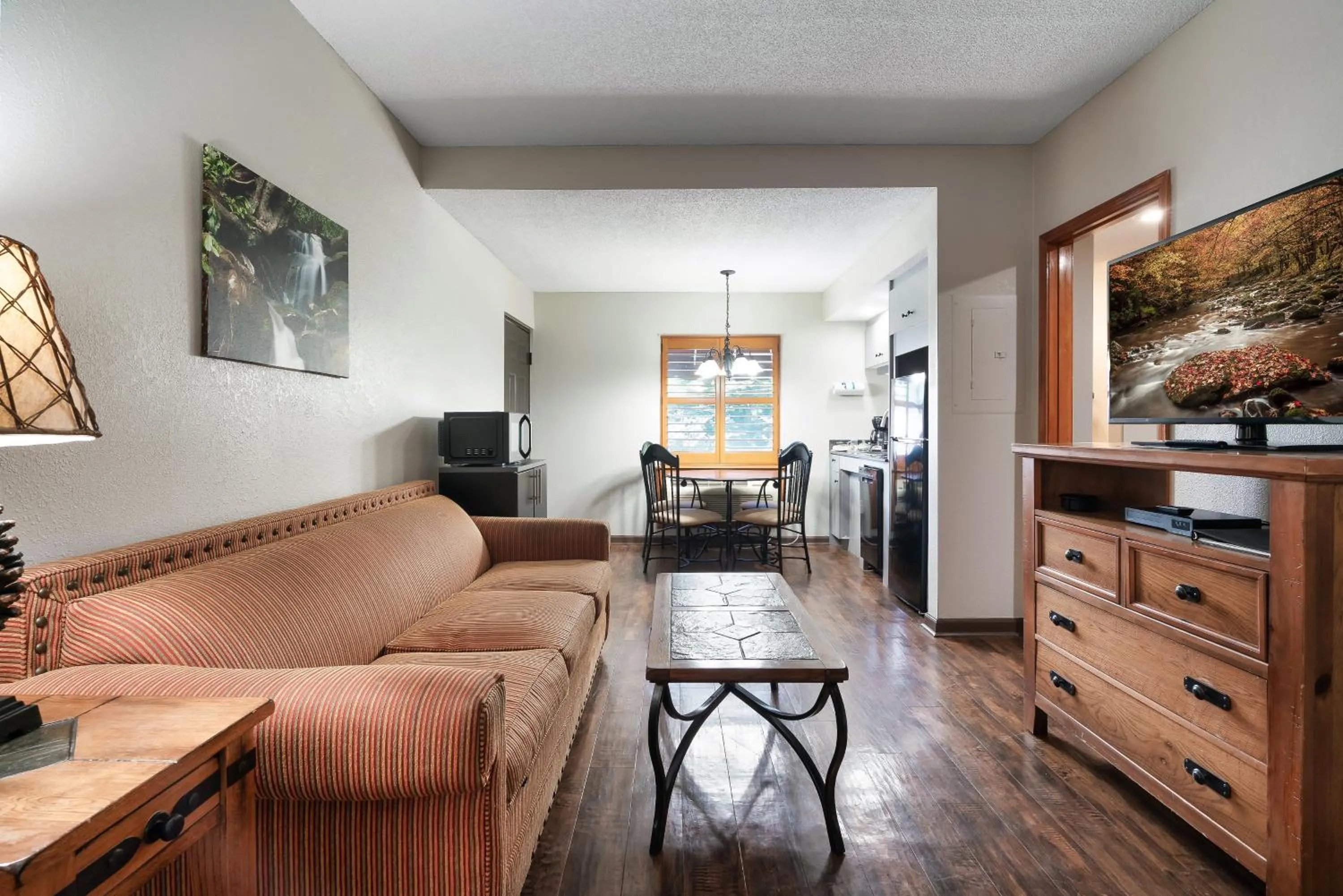 Gatlinburg Town Square