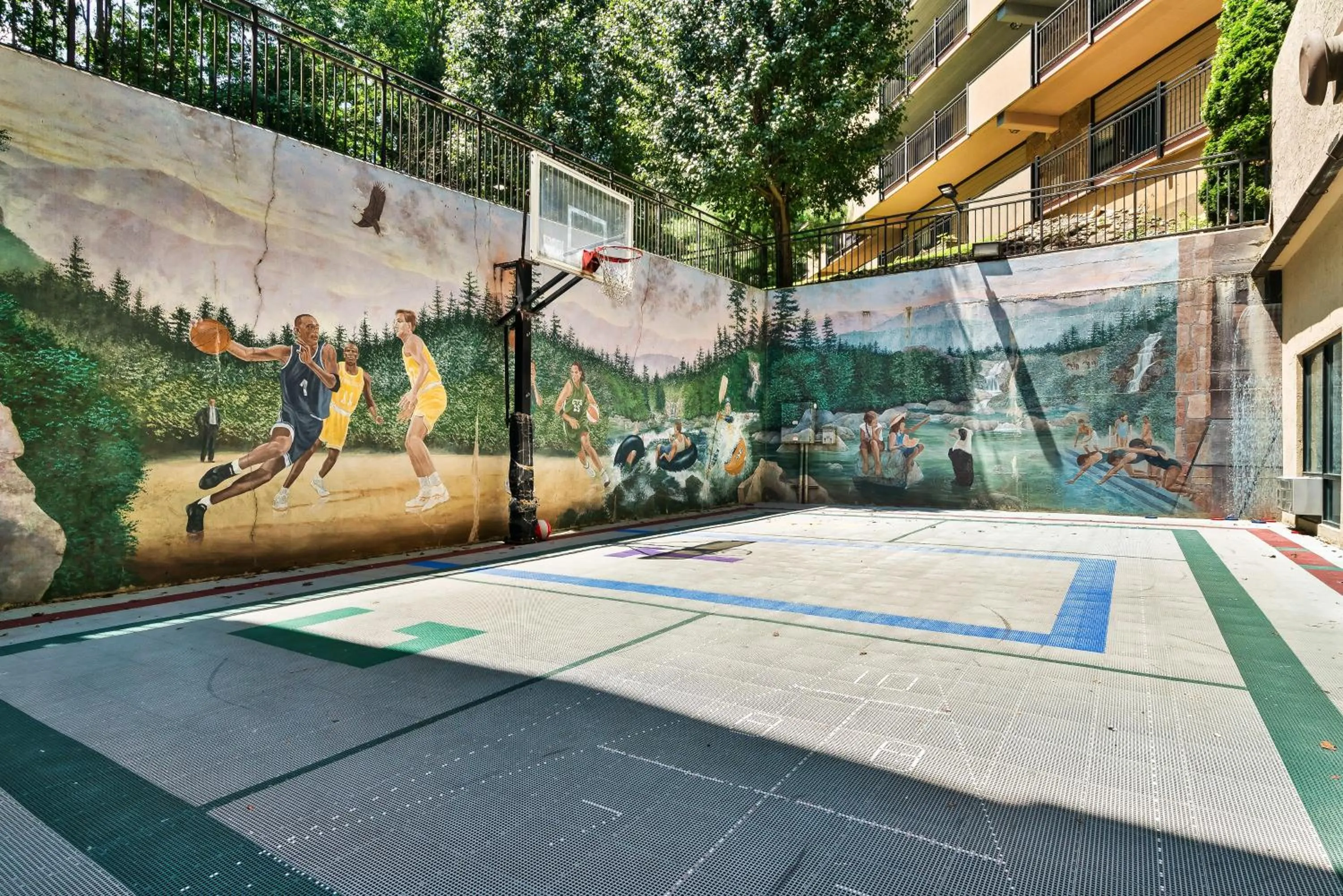 Gatlinburg Town Square