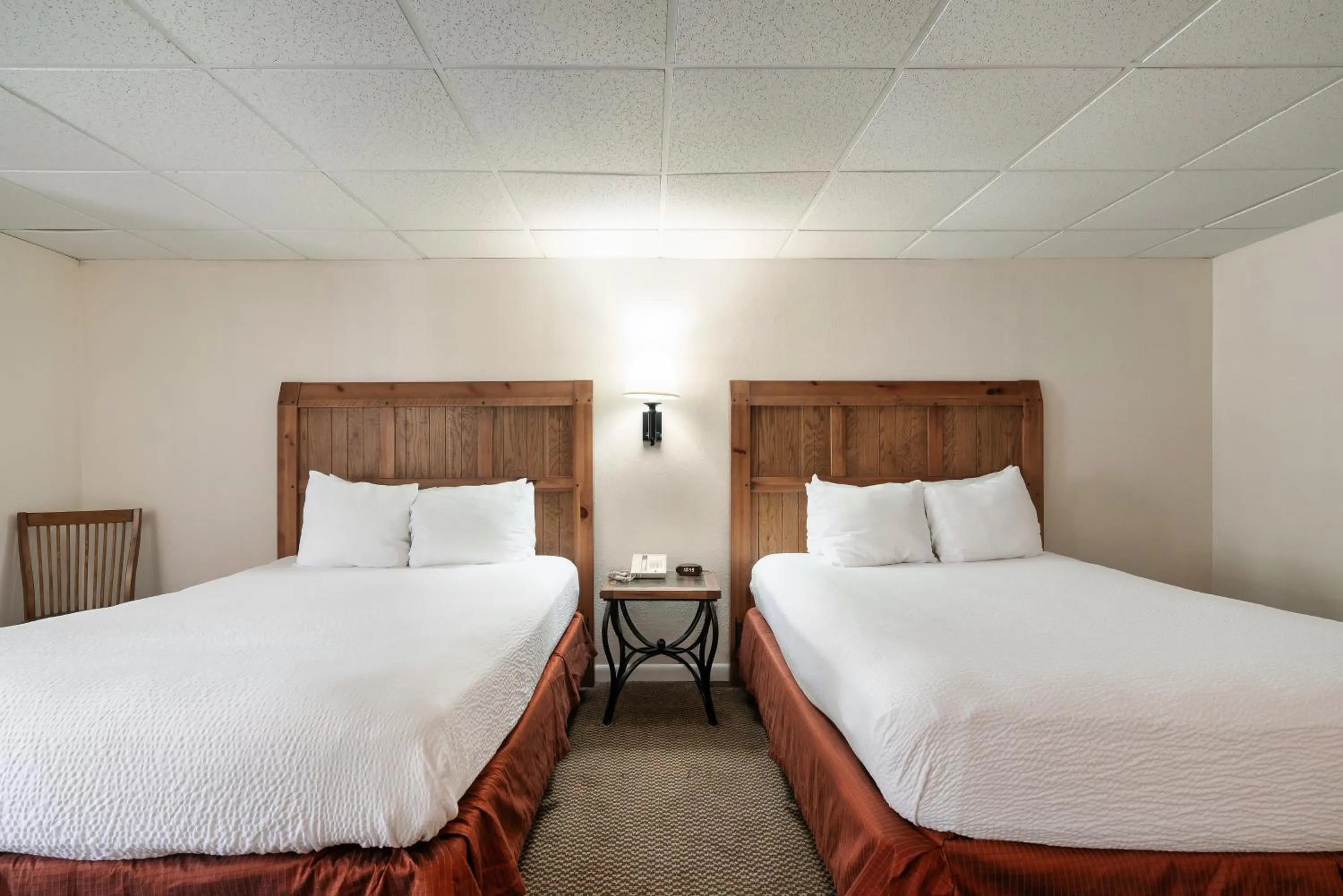 Bed in Gatlinburg Town Square