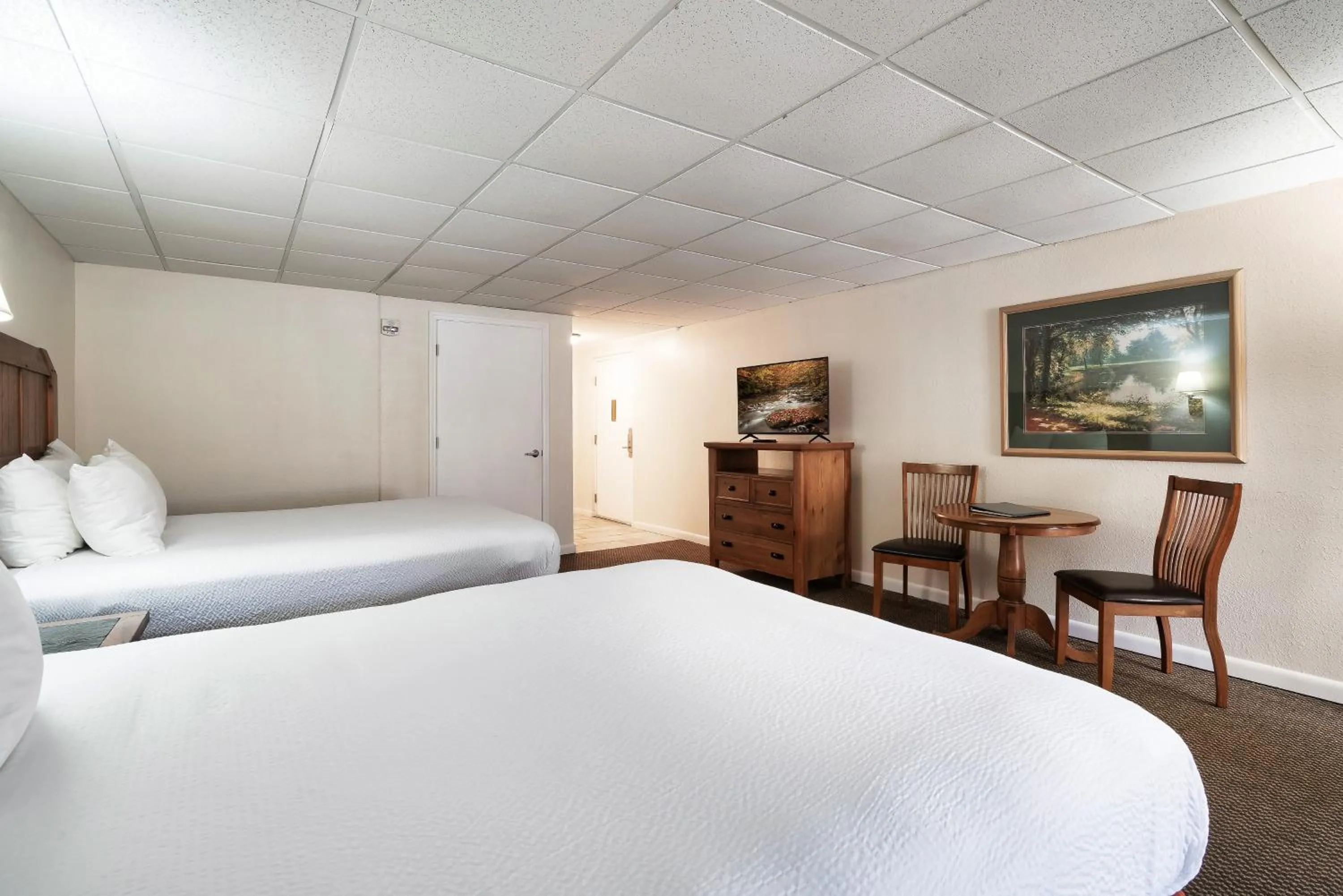 Bed in Gatlinburg Town Square