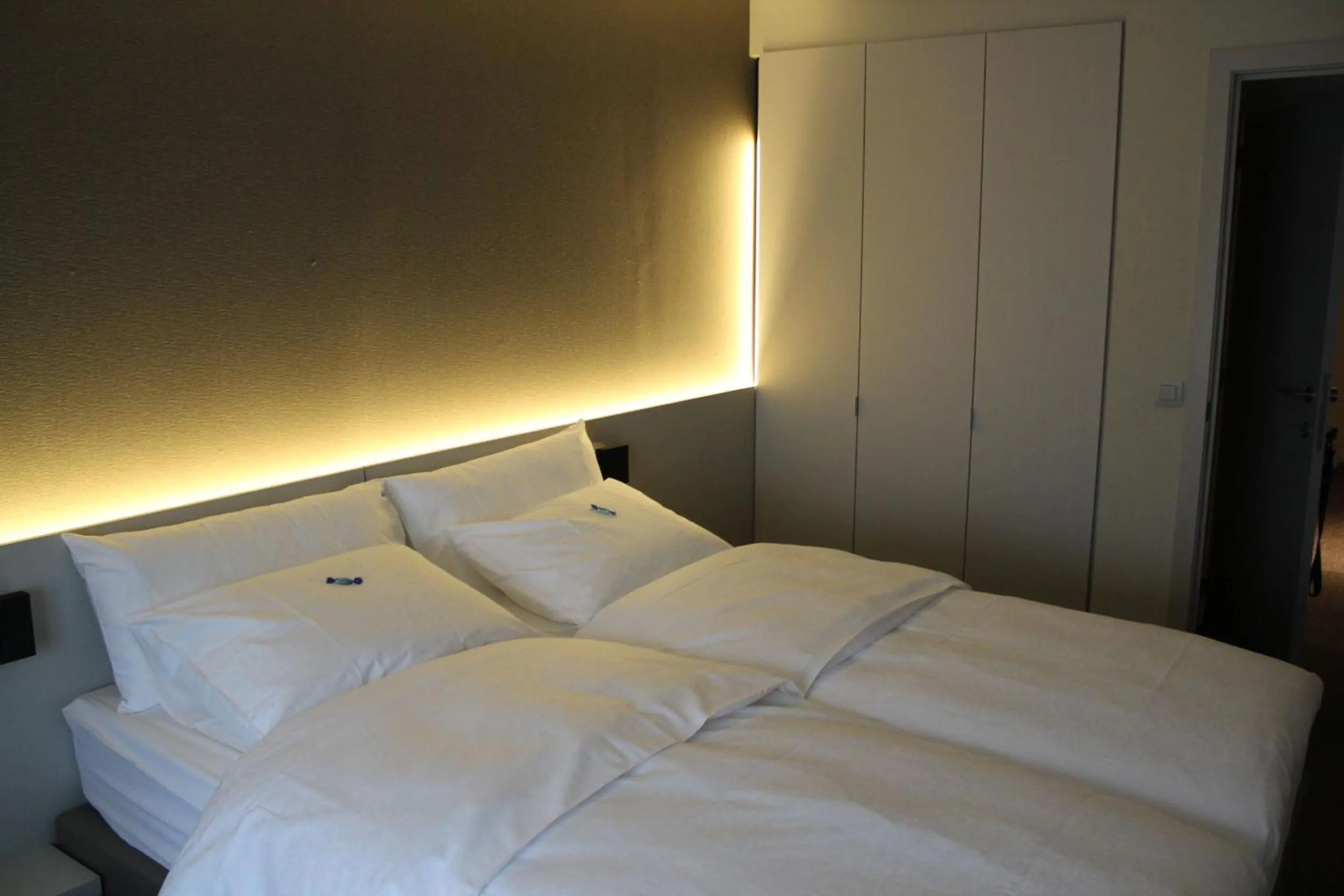 Bedroom, Bed in Hotel Astel
