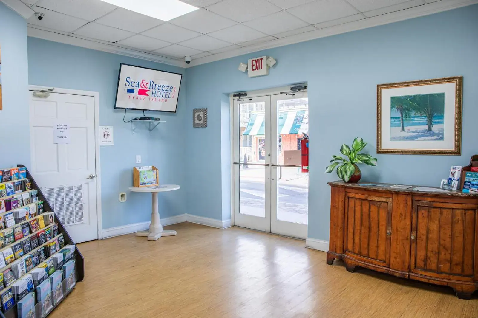 Lobby or reception in Sea and Breeze Hotel and Condo Lobby or reception in Sea and Breeze Hotel and Condo