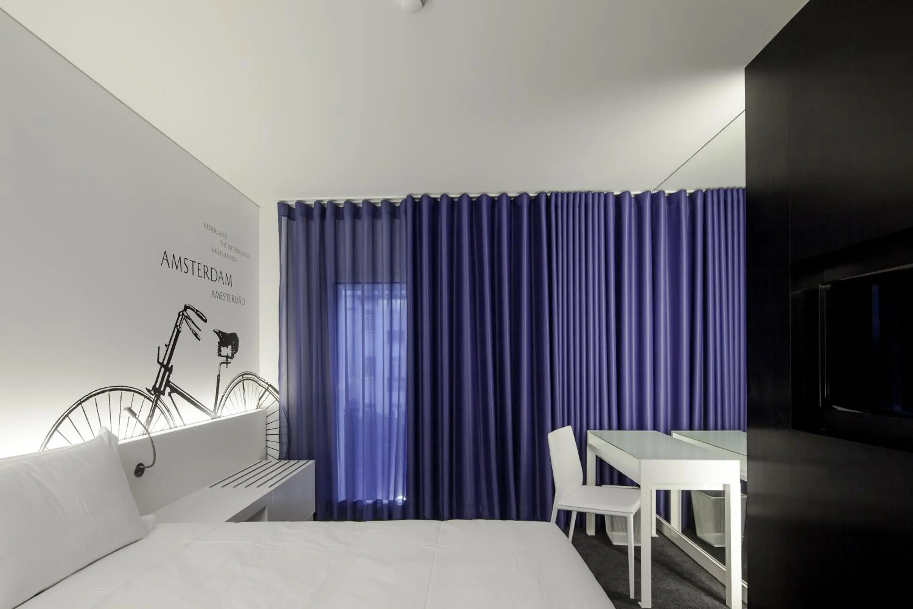 Property building, Bed in Hotel 3K Europa Property building, Bed in Hotel 3K Europa