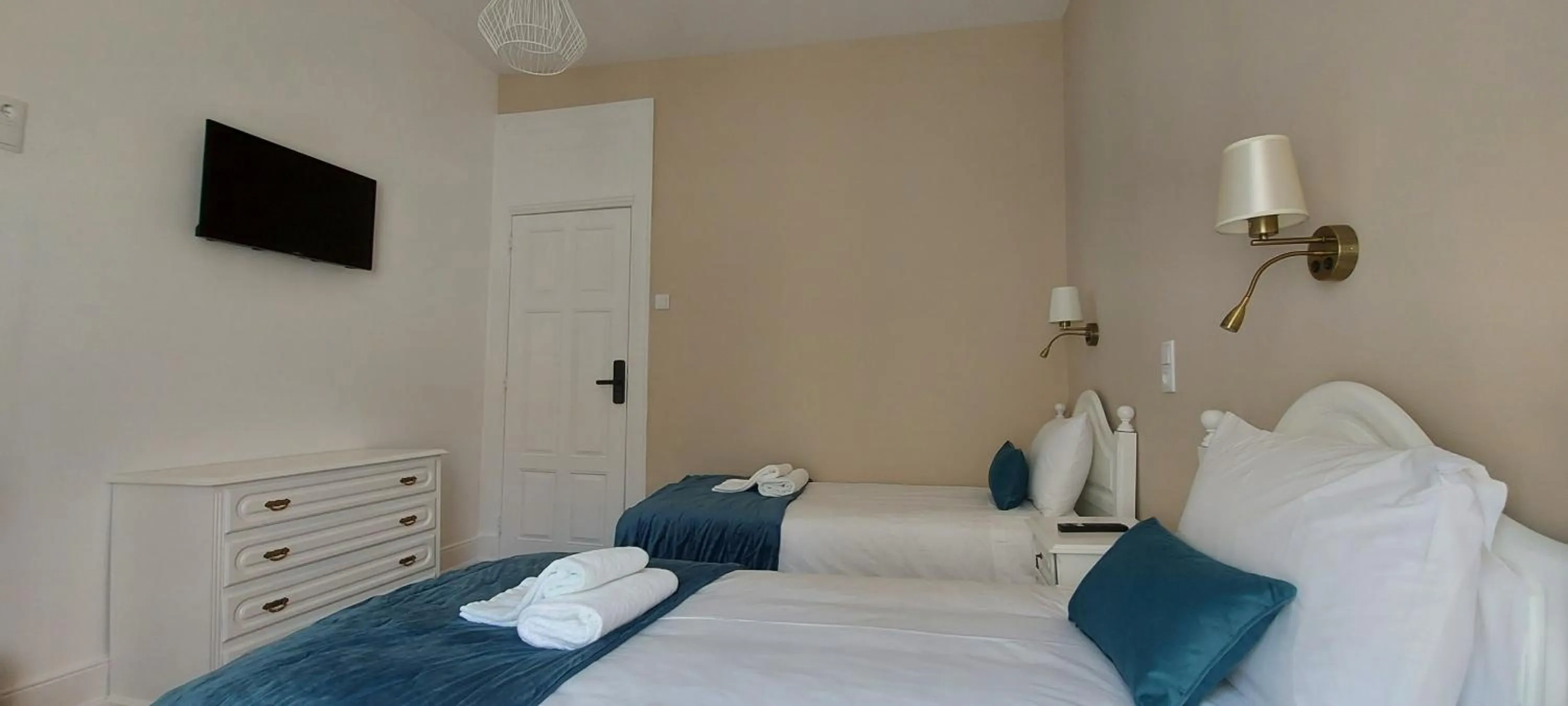 Bed in A Portuguesa Guest House