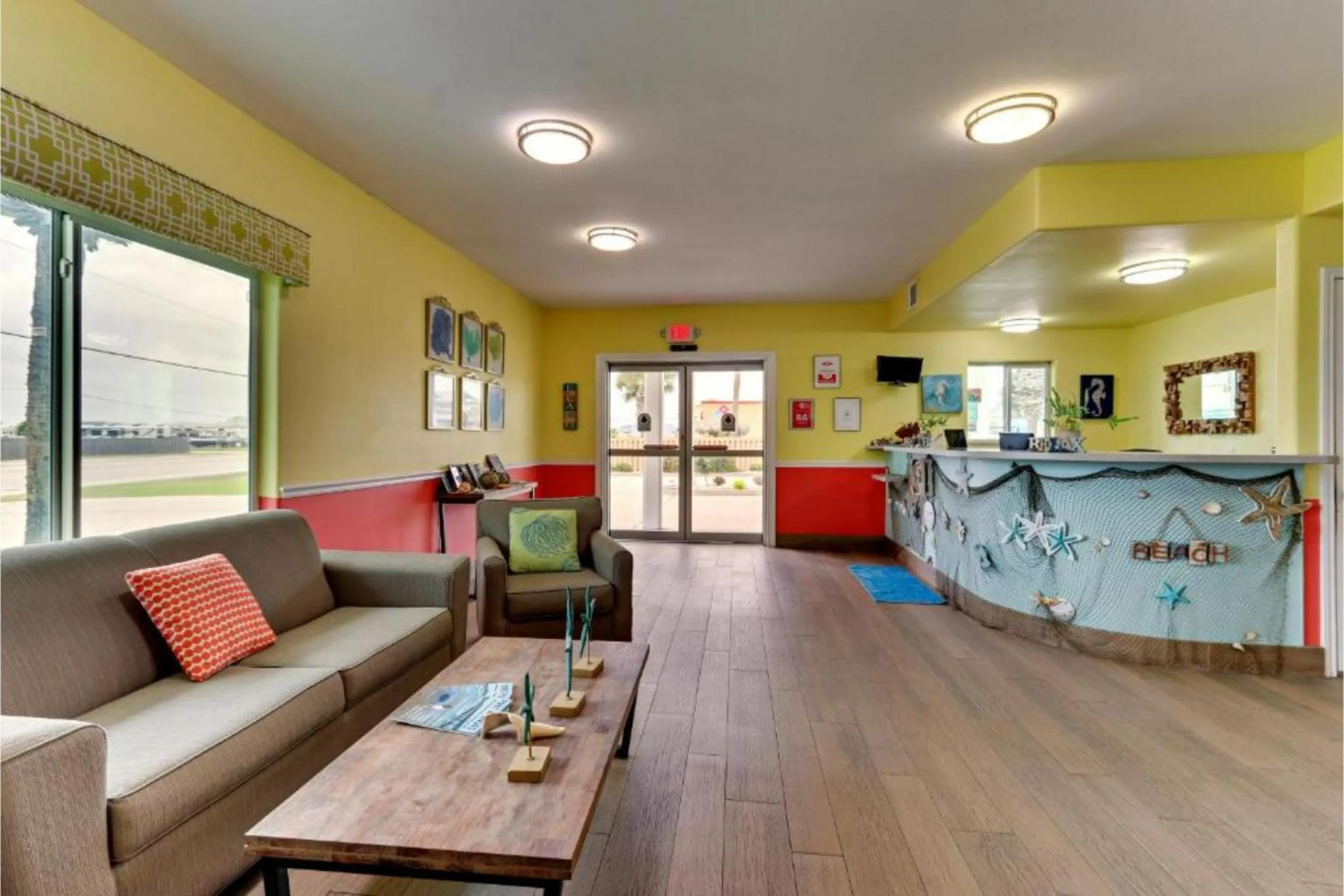 Seating area in The Island Hotel Near Beach Port Aransas