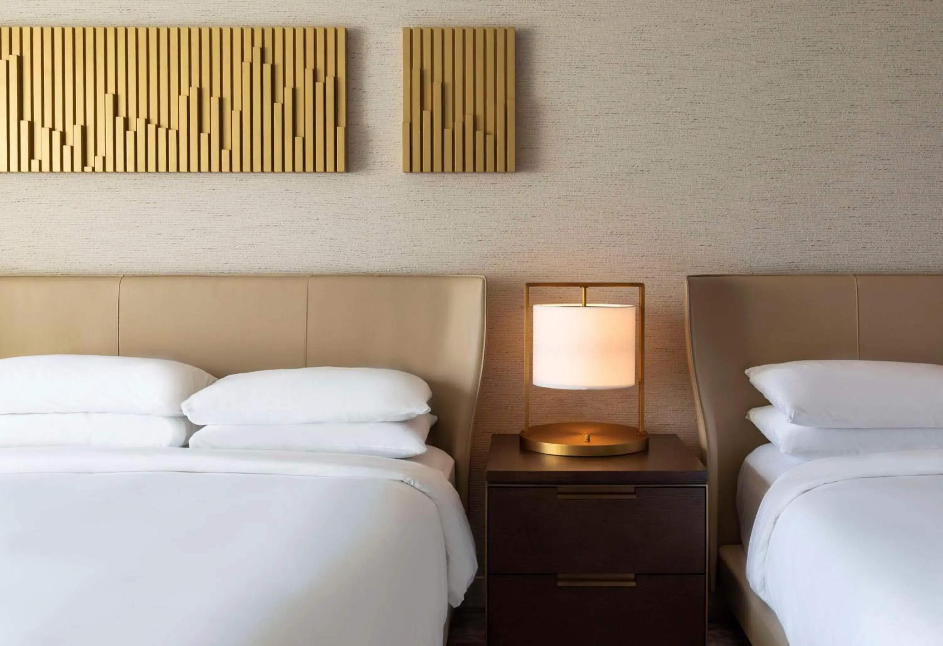 Queen Room with Two Queen Beds and Lake View in Park Hyatt Chicago Queen Room with Two Queen Beds and Lake View in Park Hyatt Chicago