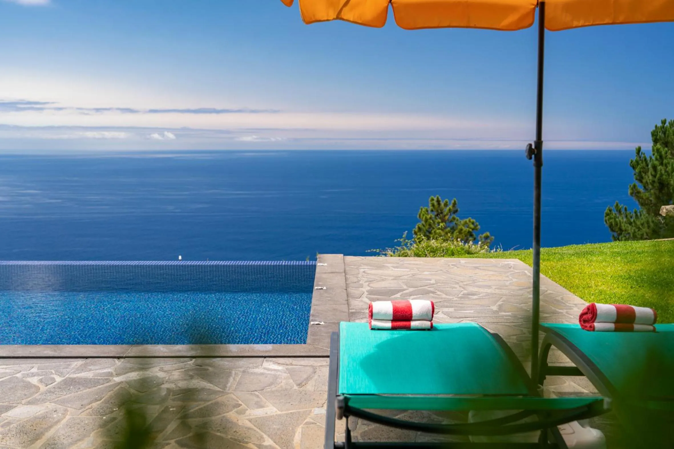 Swimming pool in OurMadeira - Quinta Inácia