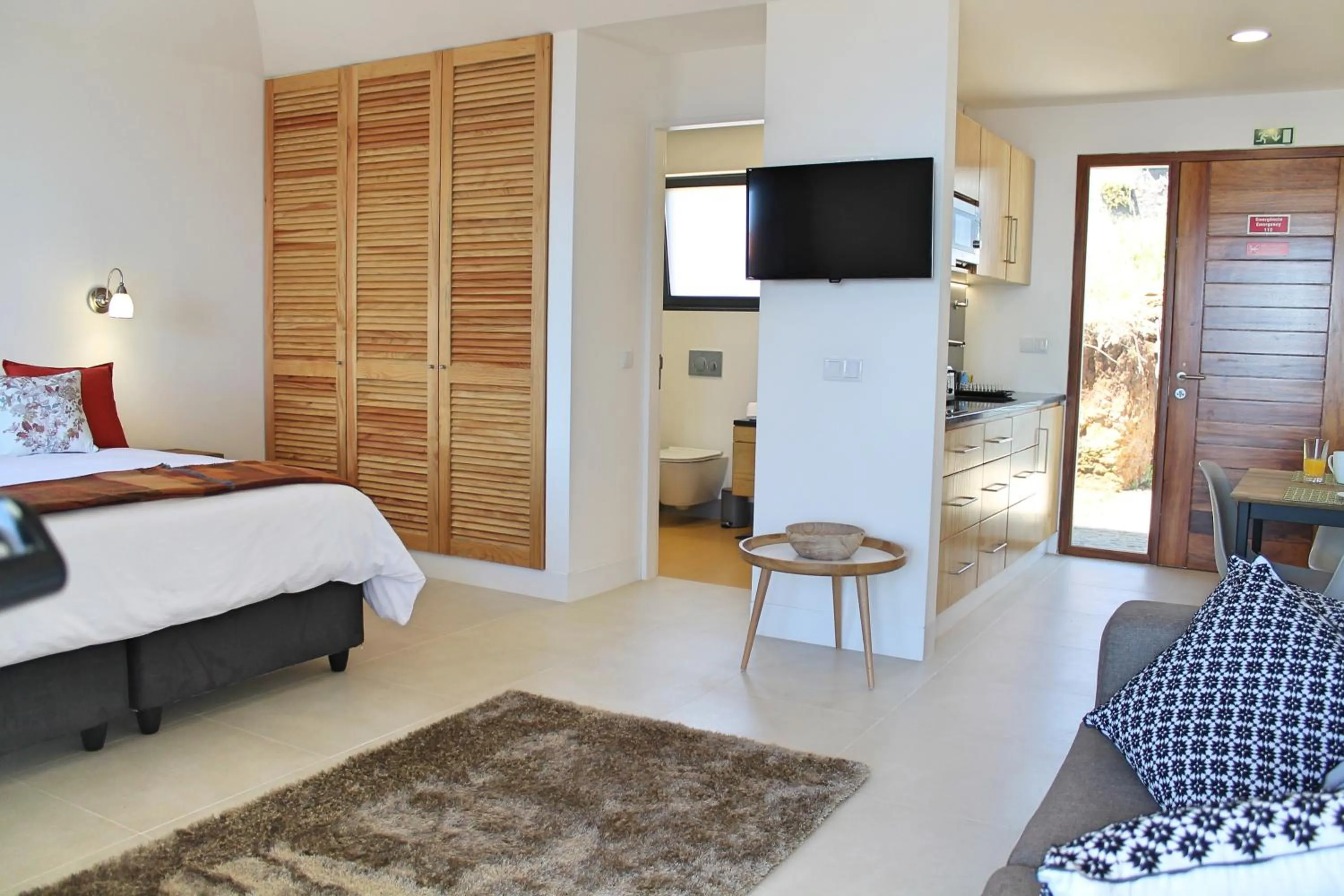Bedroom, Bed in OurMadeira - Quinta Inácia