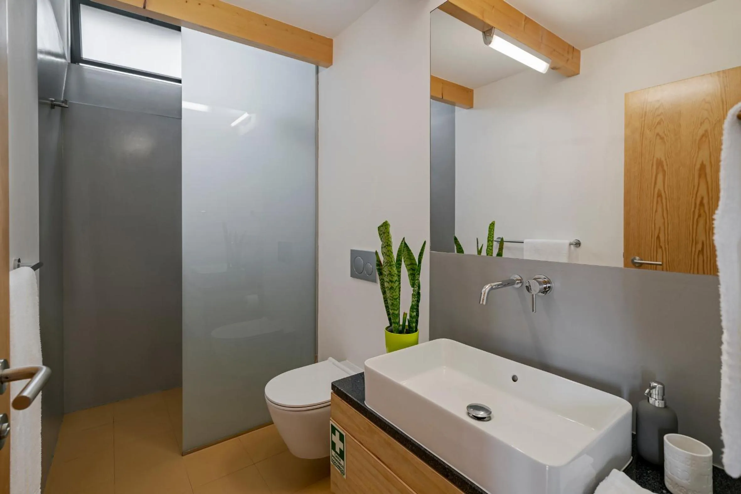 Bathroom in OurMadeira - Quinta Inácia