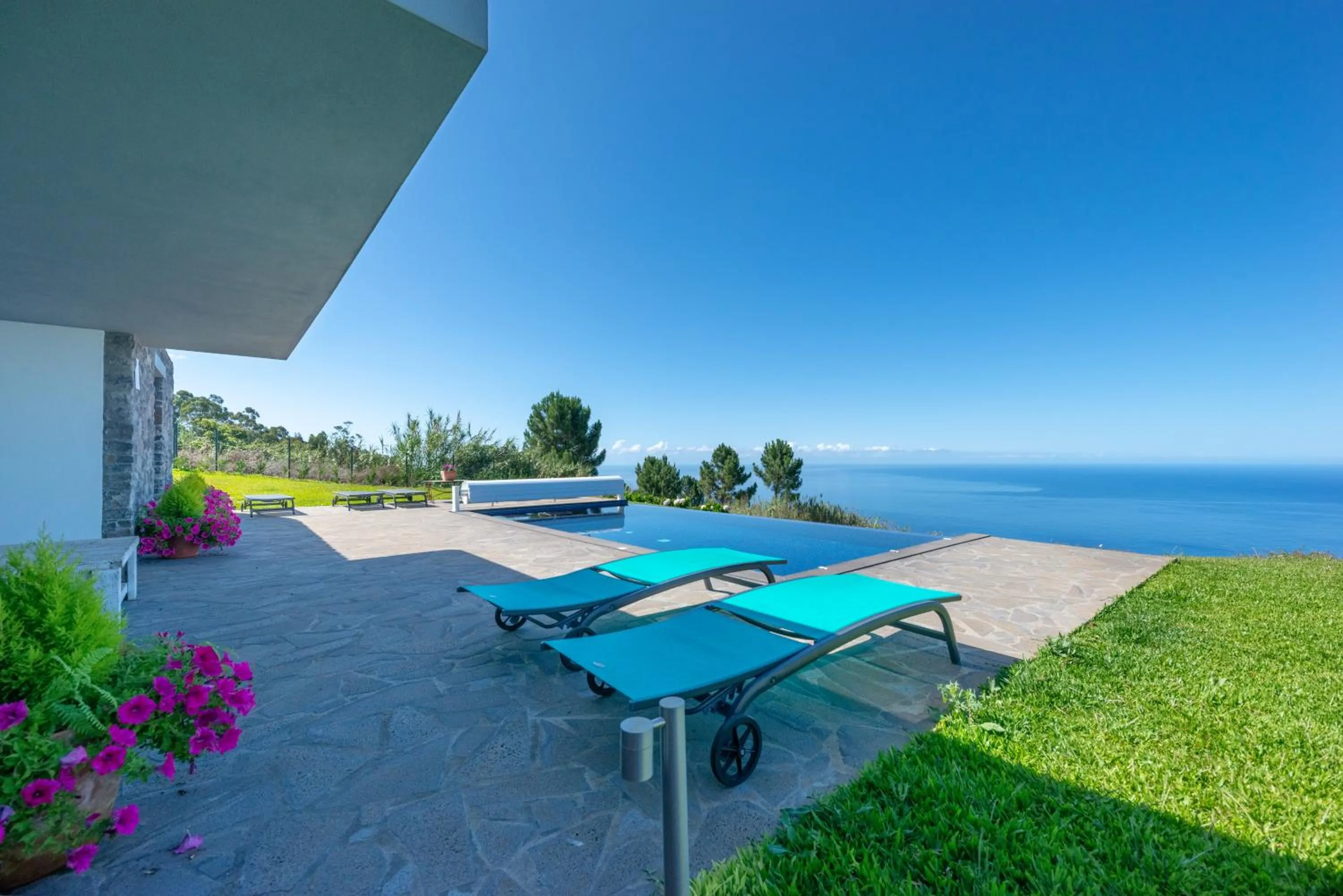 Swimming pool in OurMadeira - Quinta Inácia