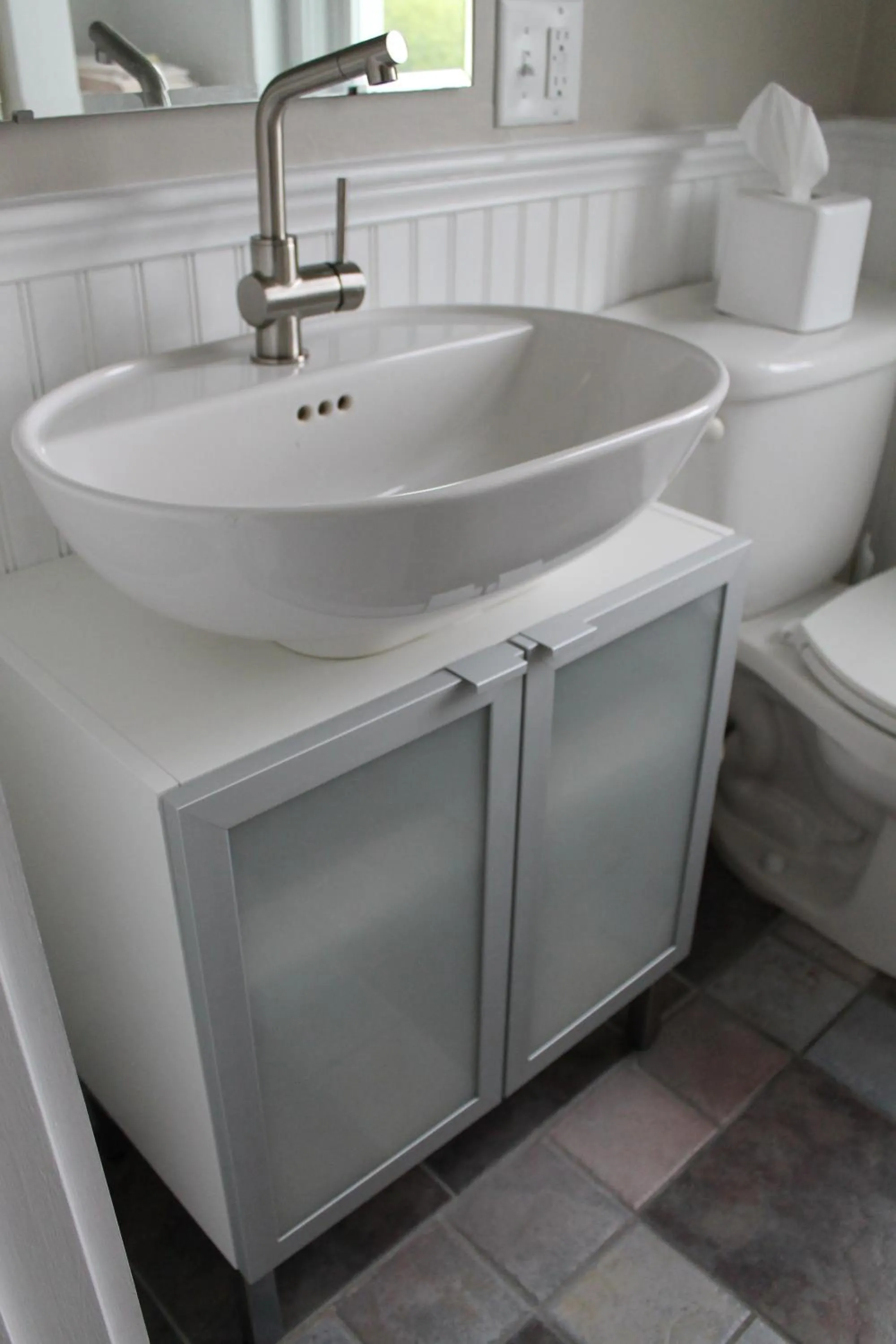 Bathroom in The John Randall House